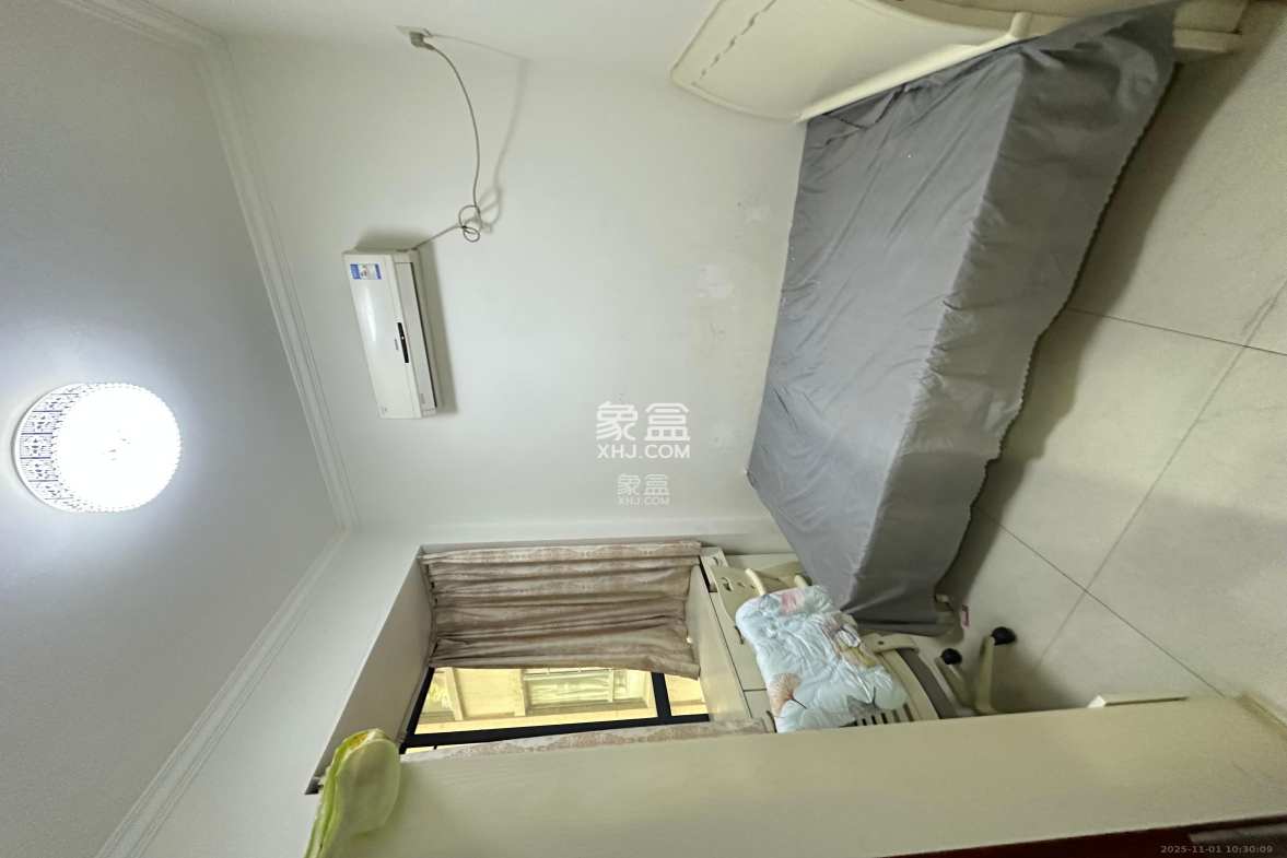 秀峰景园(领秀峰) 3室2厅1卫 1900.0元/月 秀峰景园(领秀峰) 3室2厅1卫 1900.0元/月室内图