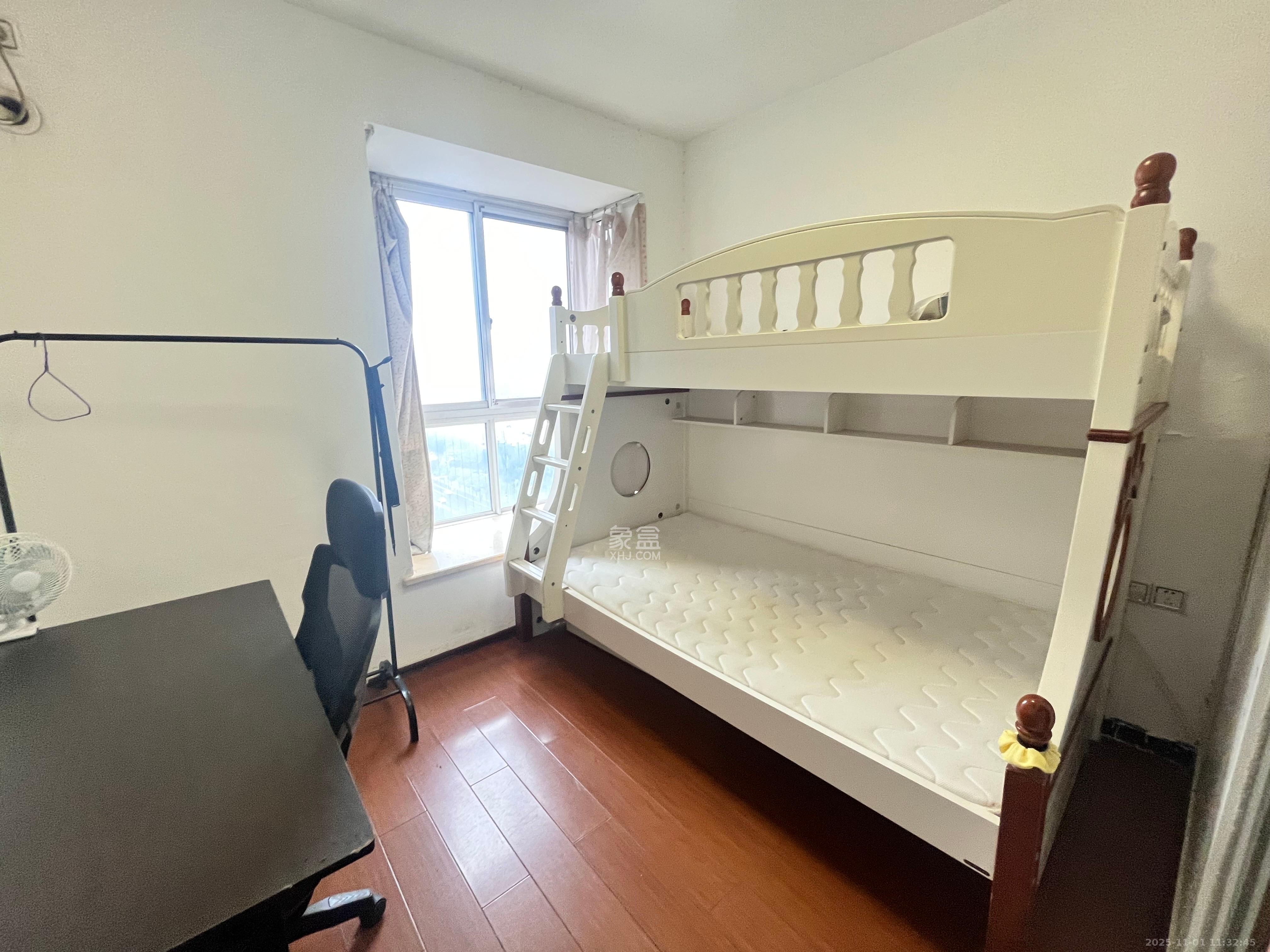 汽车发动机厂宿舍  2室1厅1卫    1000.0元/月室内图