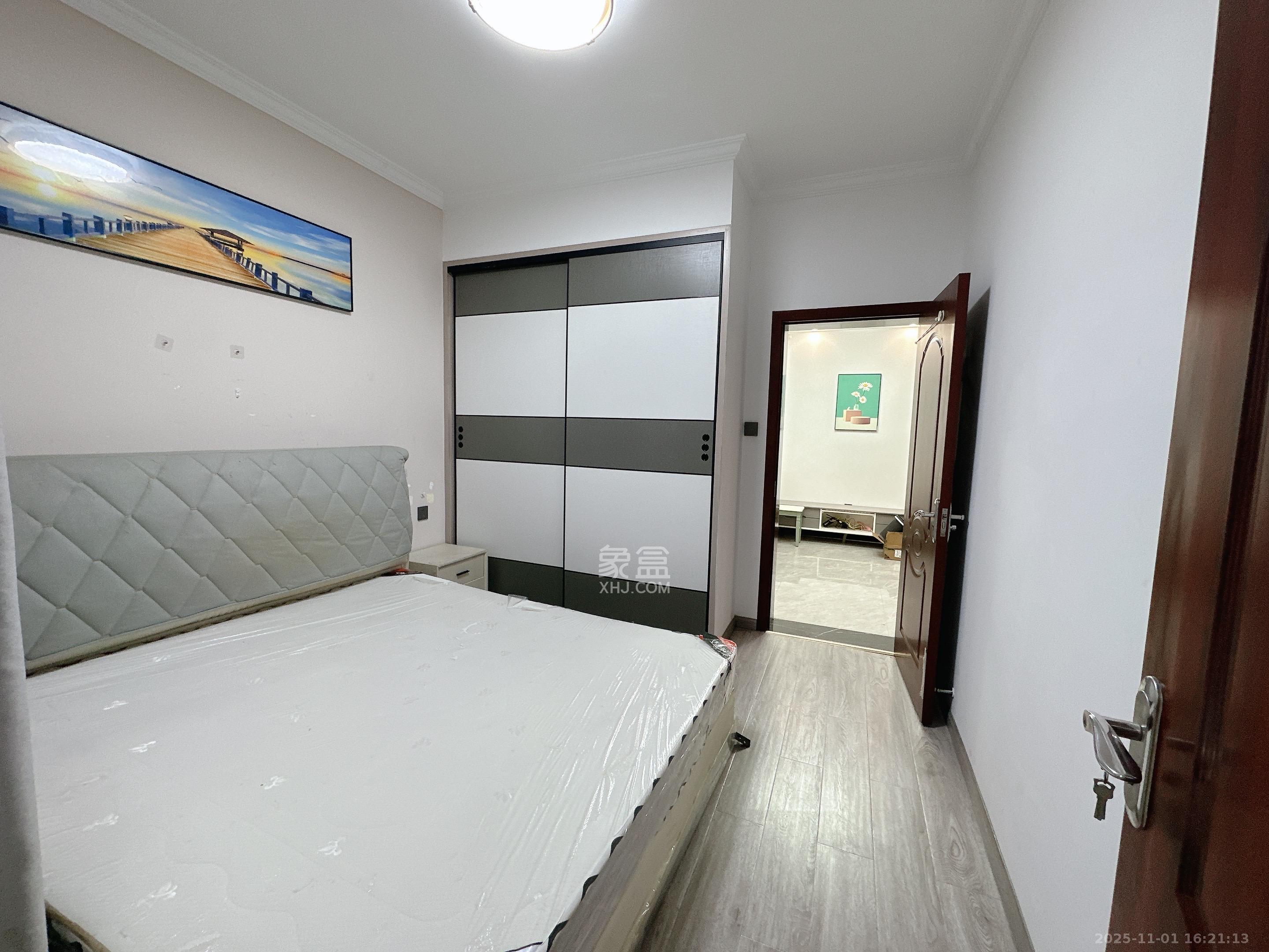 东瓜山一村送变电小区  2室1厅1卫    1800.0元/月室内图