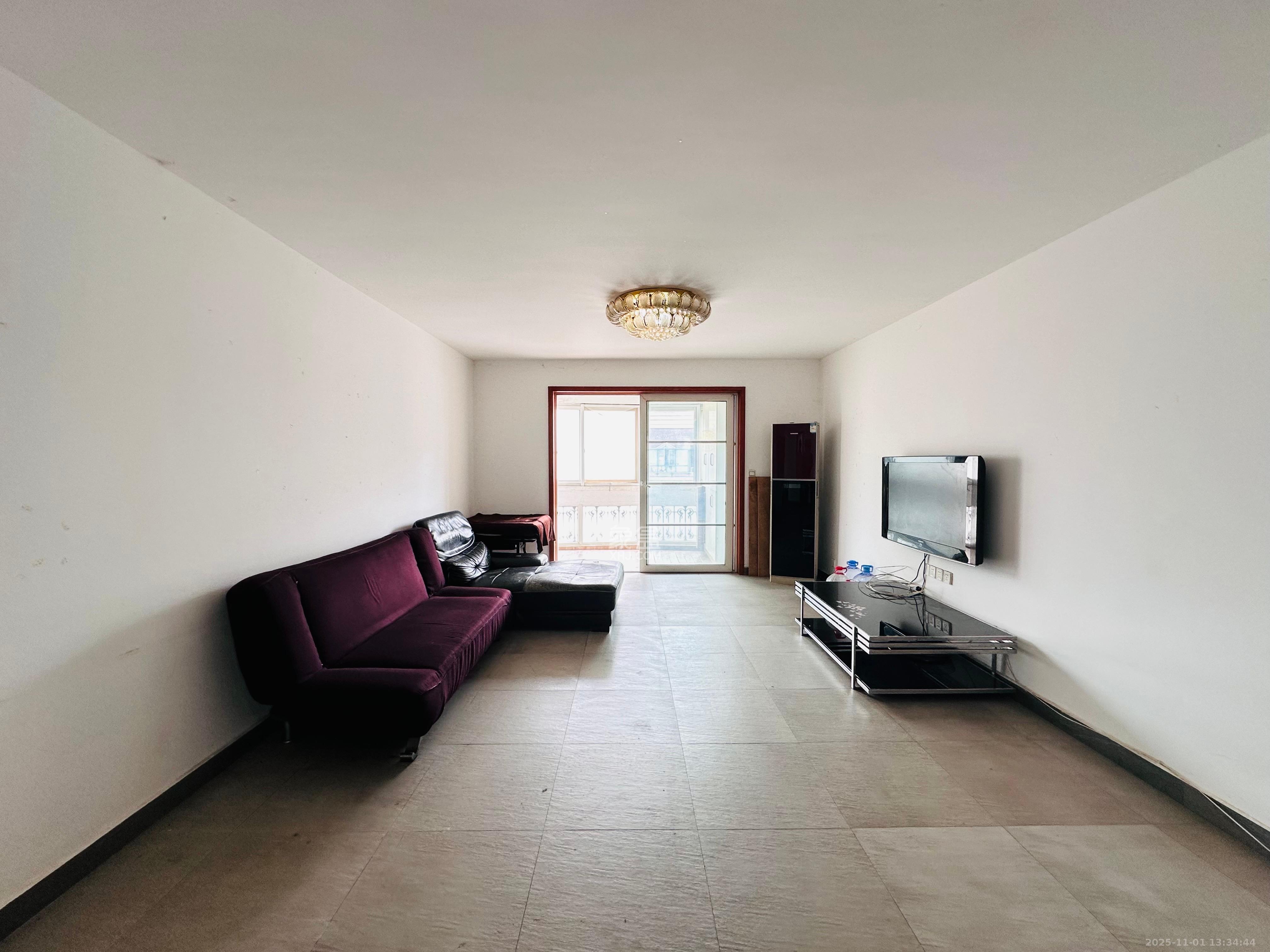 世嘉国际华城  1室2厅2卫    3800.0元/月 世嘉国际华城  1室2厅2卫    3800.0元/月