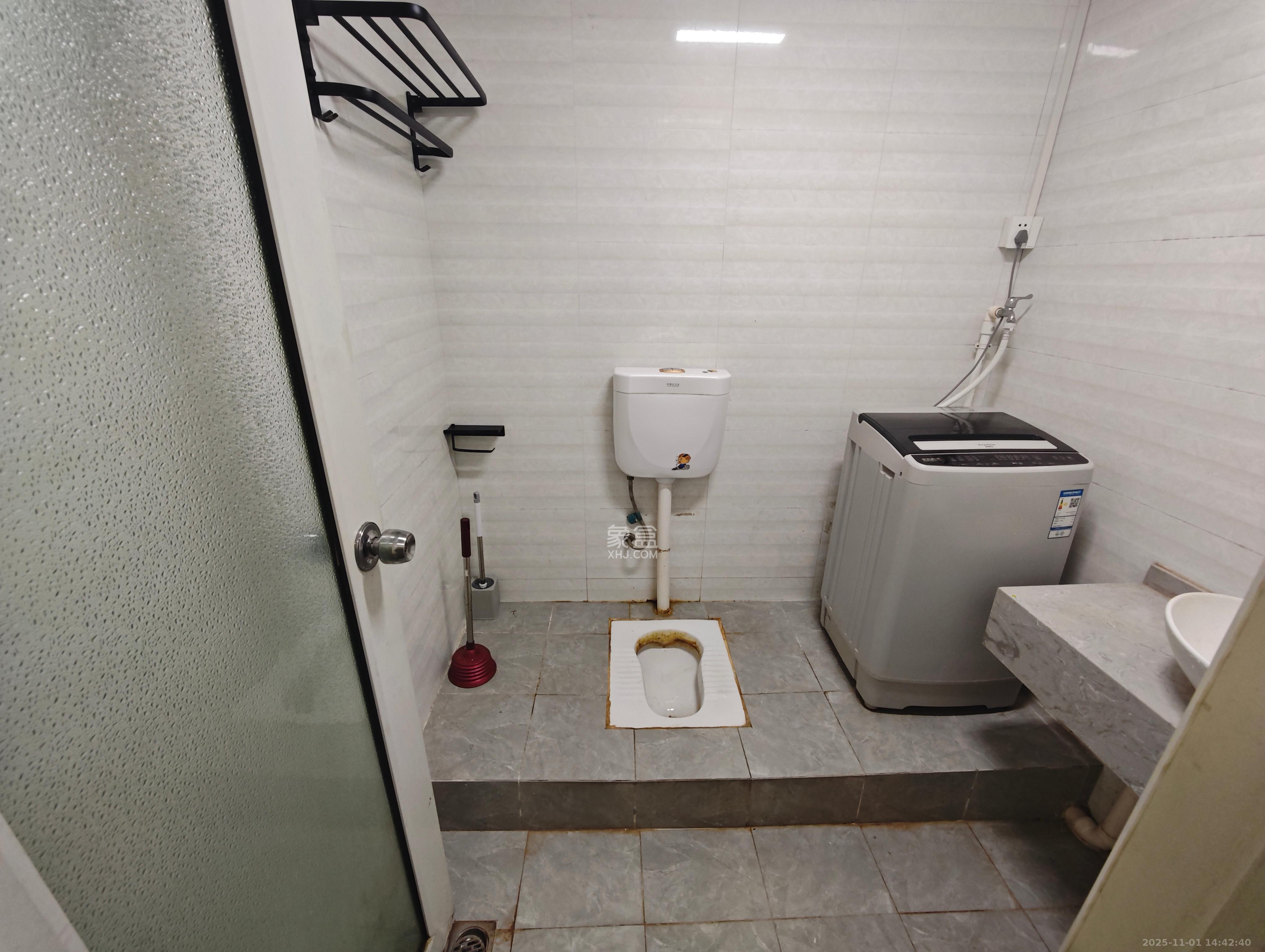 天健芙蓉盛世一期 1室0厅1卫 1700.0元/月 天健芙蓉盛世一期 1室0厅1卫 1700.0元/月室内图