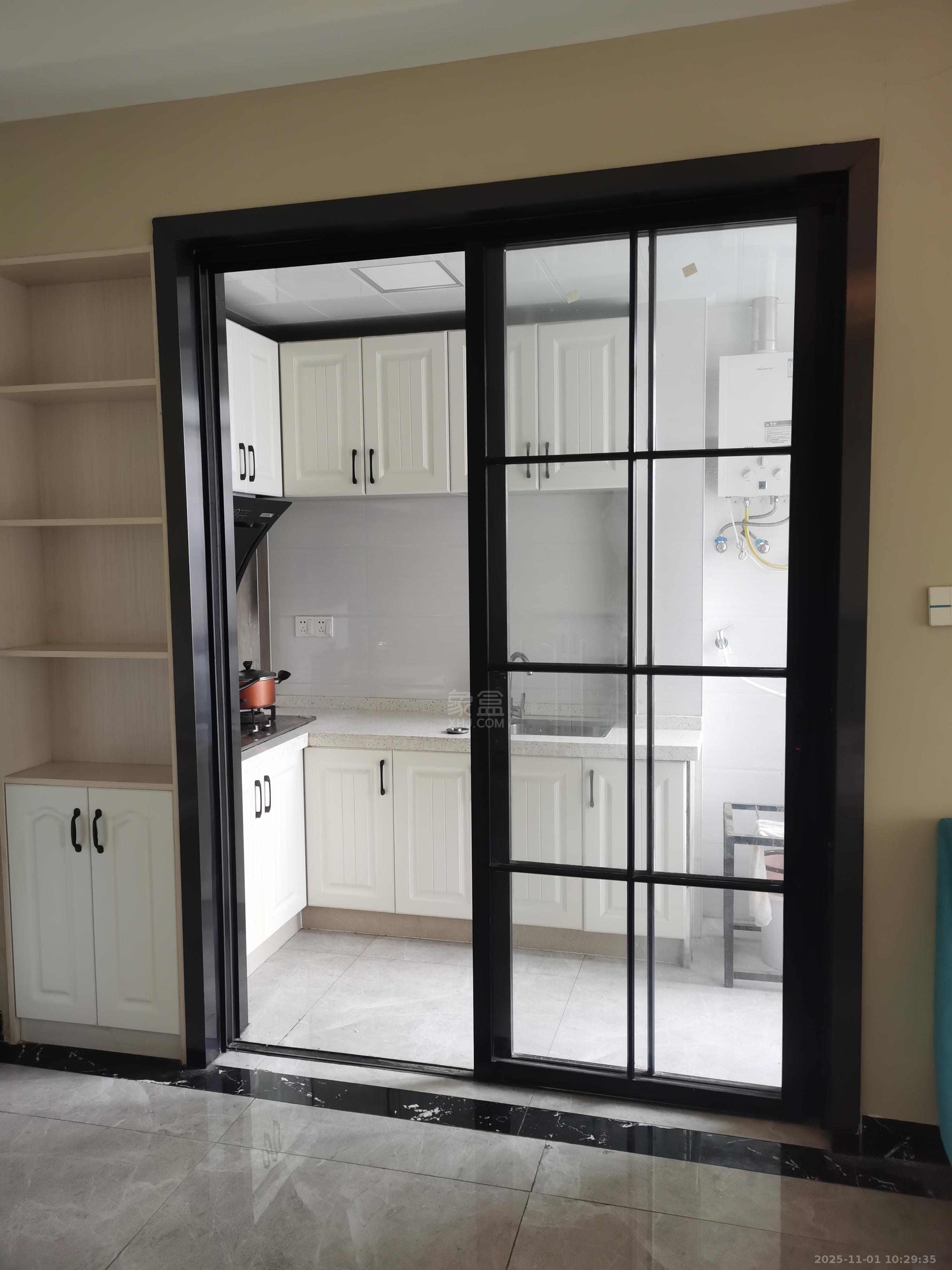 庐山一号  1室1厅1卫    1600.0元/月室内图