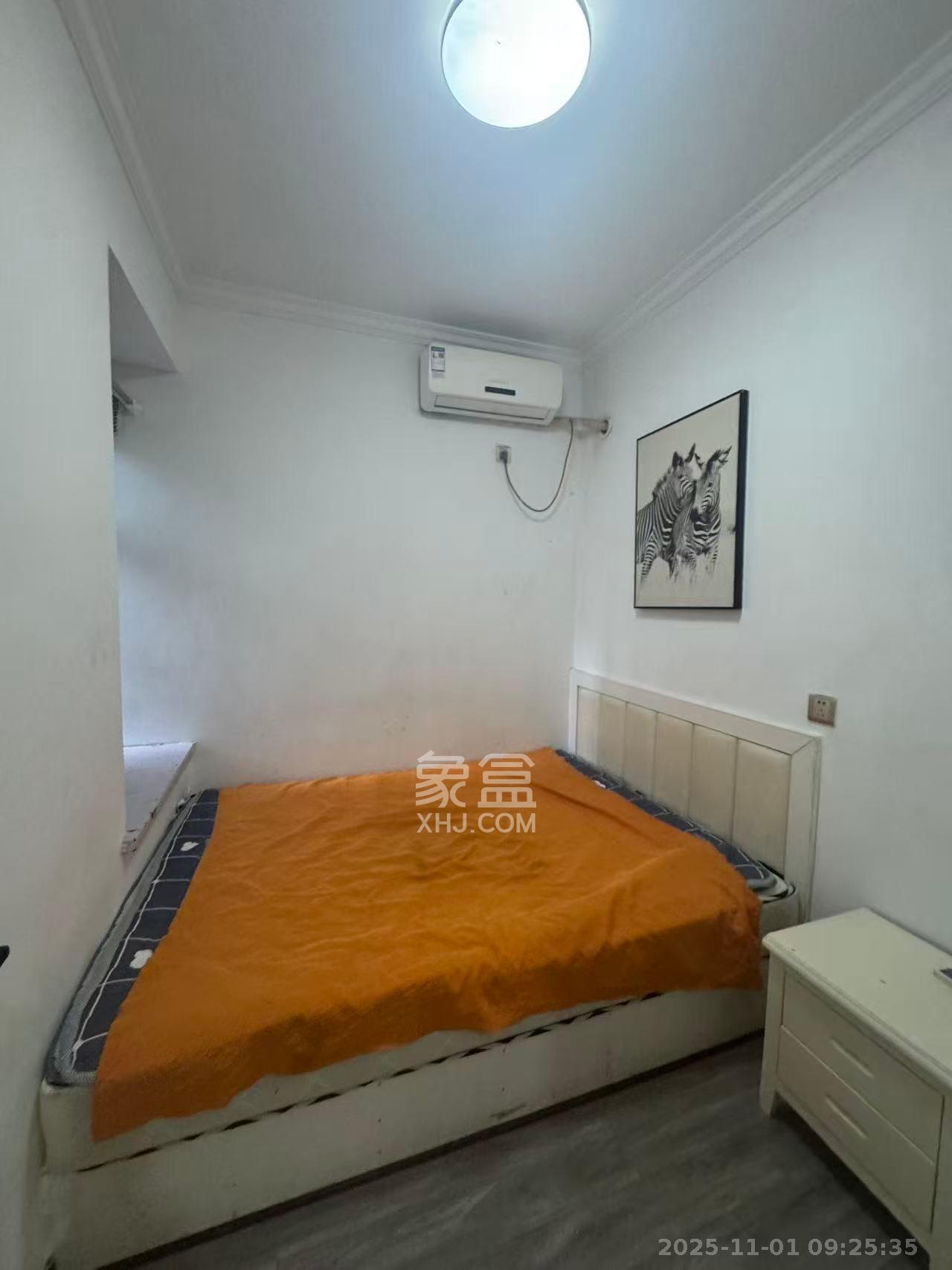 中天广场  3室1厅1卫    3100.0元/月 中天广场  3室1厅1卫    3100.0元/月室内图