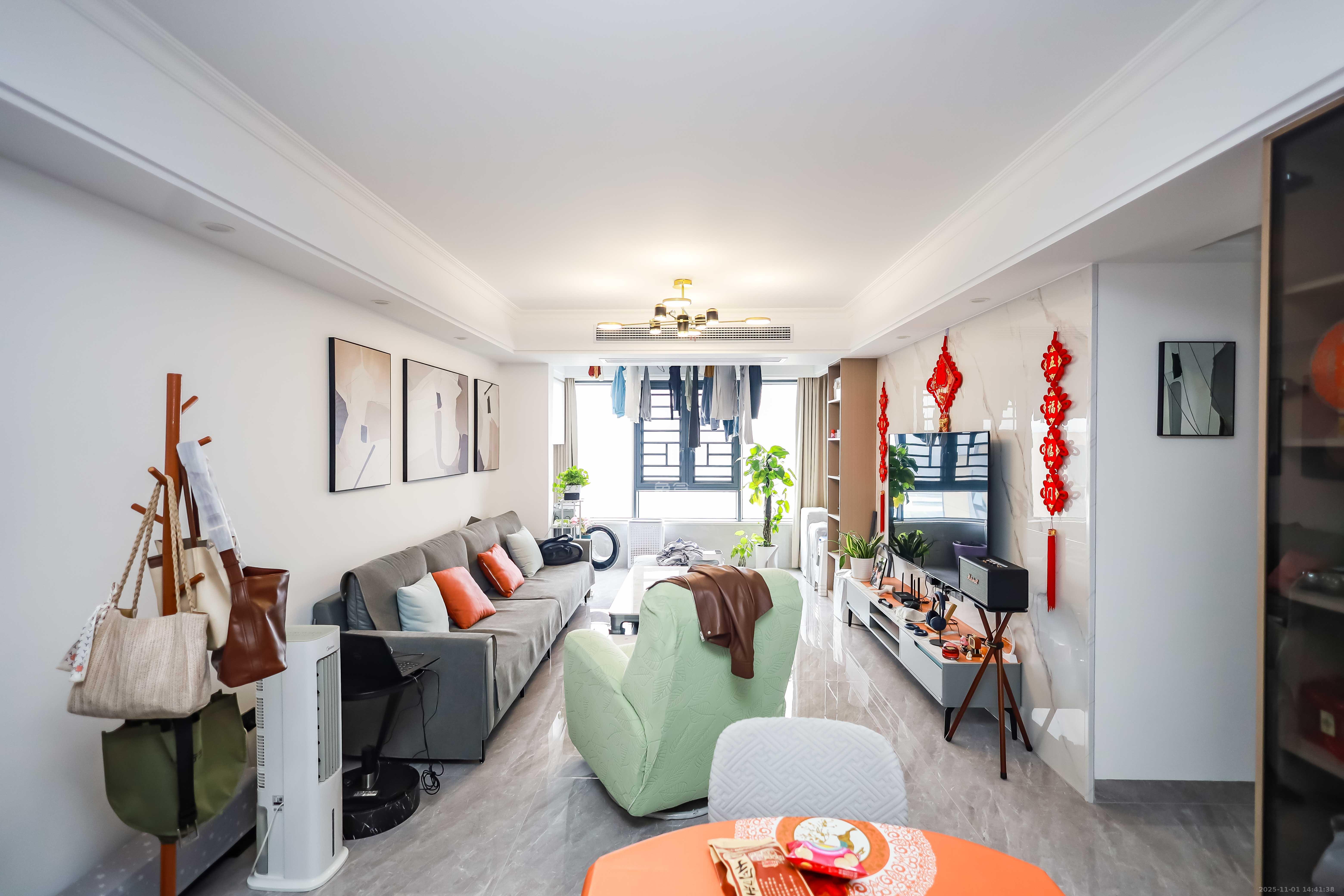 长房云公馆  3室2厅2卫    105.0万 长房云公馆  3室2厅2卫    105.0万