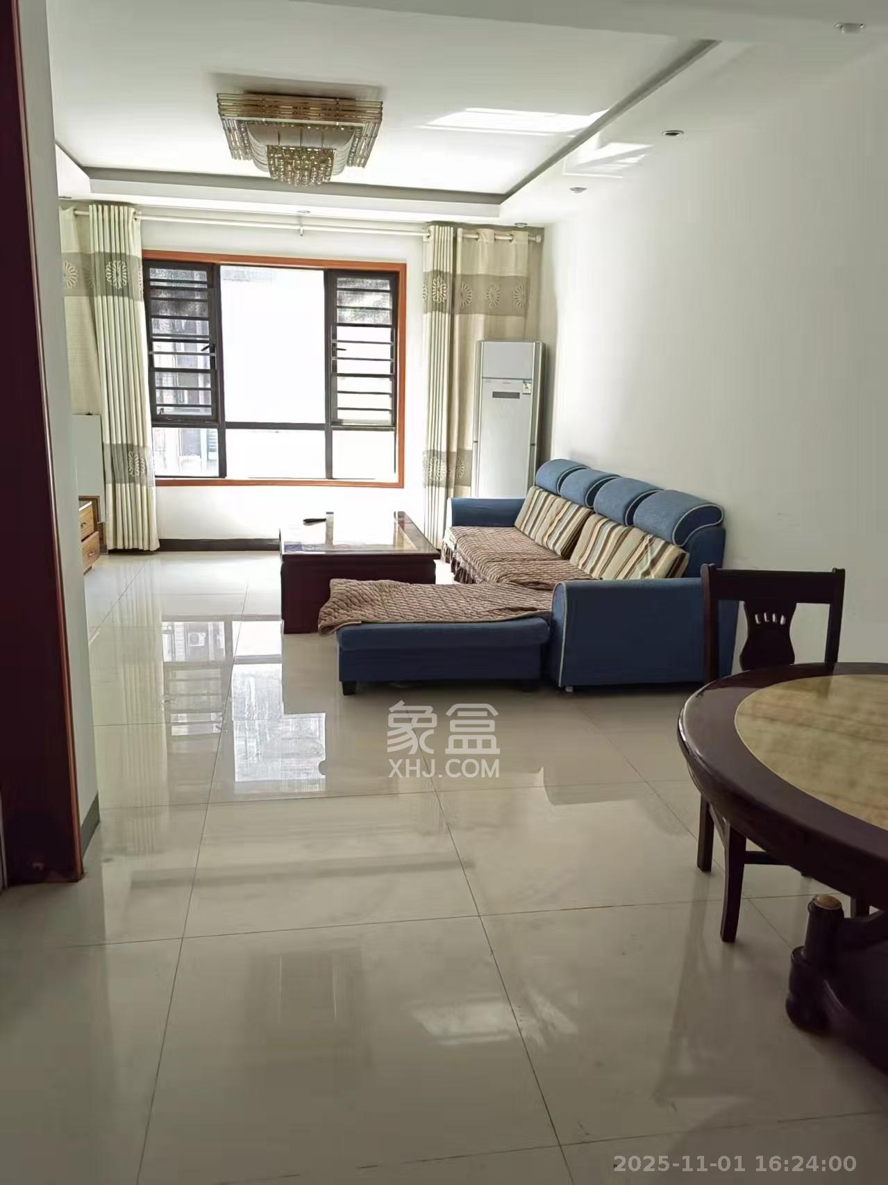 尚东紫郡 3室2厅1卫 2500.0元/月 尚东紫郡 3室2厅1卫 2500.0元/月室内图