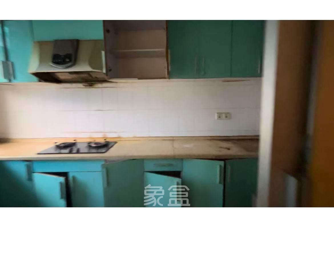 创远花园  4室2厅2卫    3600.0元/月 创远花园  4室2厅2卫    3600.0元/月室内图