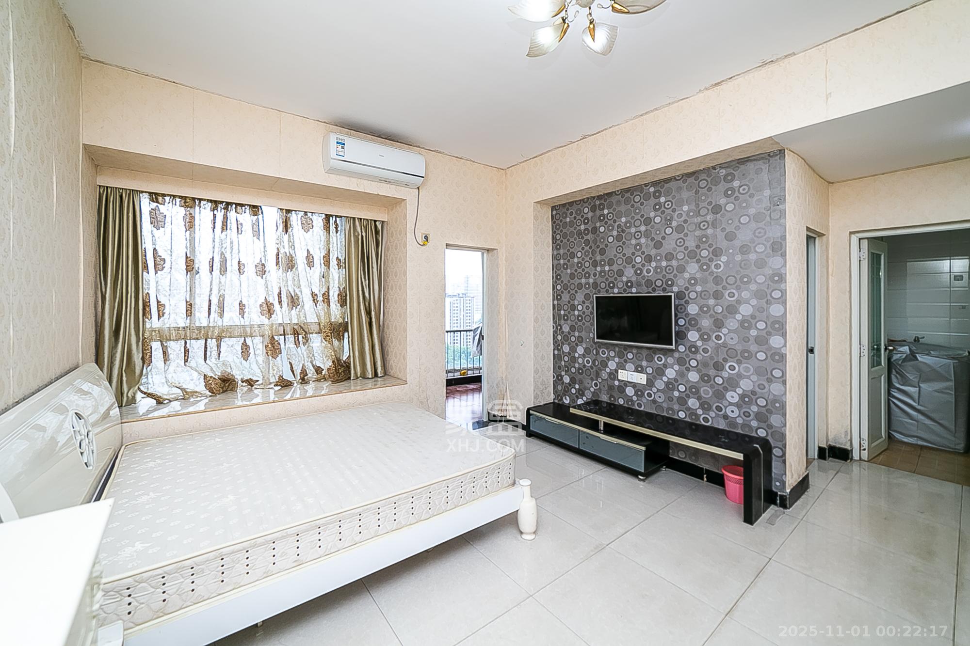 欧园  1室1厅1卫    35.0万卧室