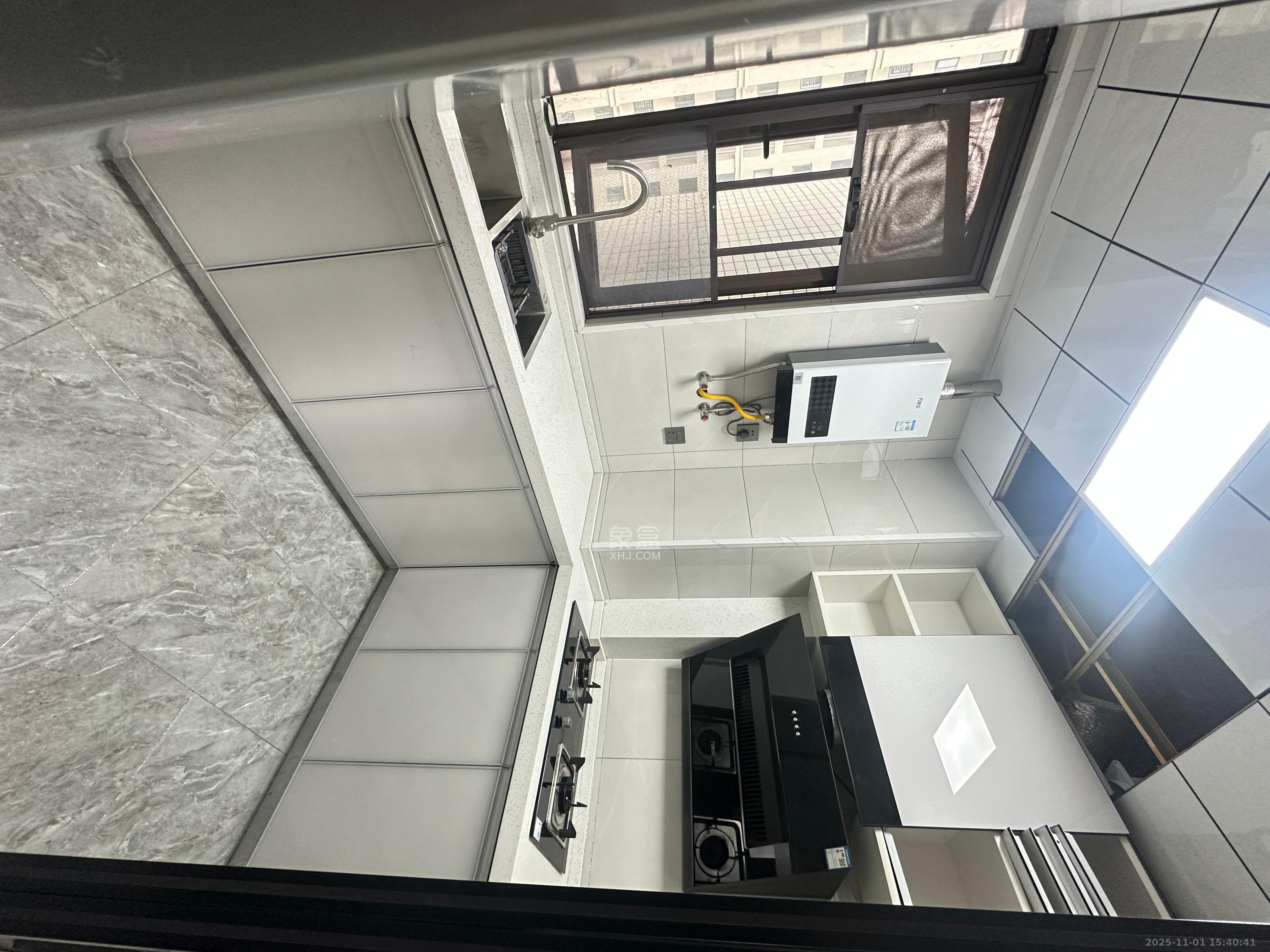 惟泽园  3室1厅1卫    2500.0元/月室内图