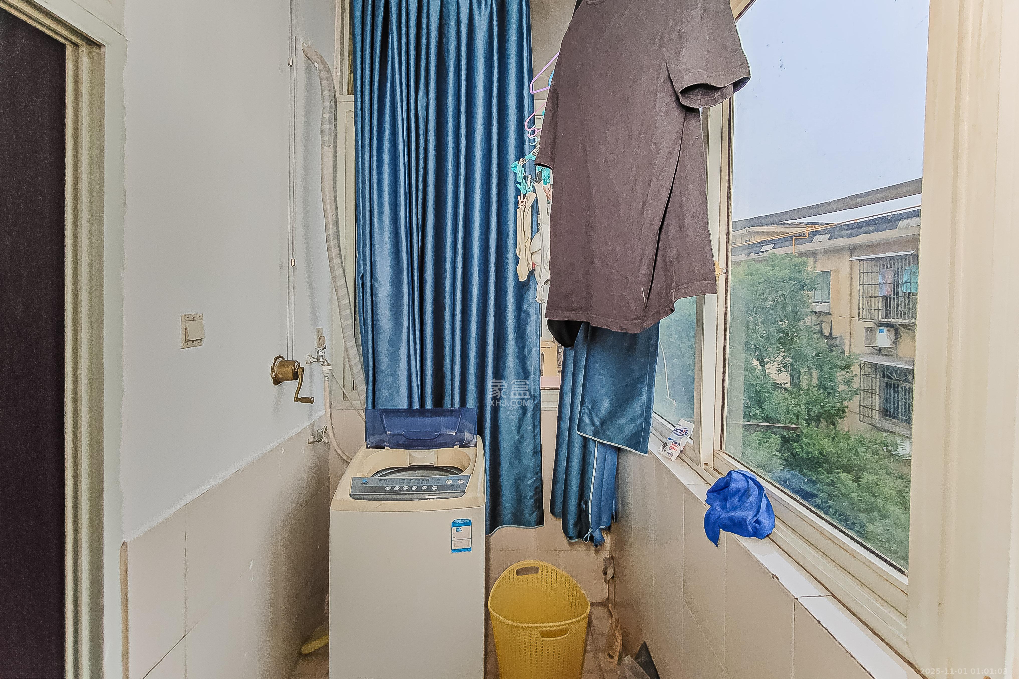 东瓜山一村  1室1厅1卫    20.0万阳台