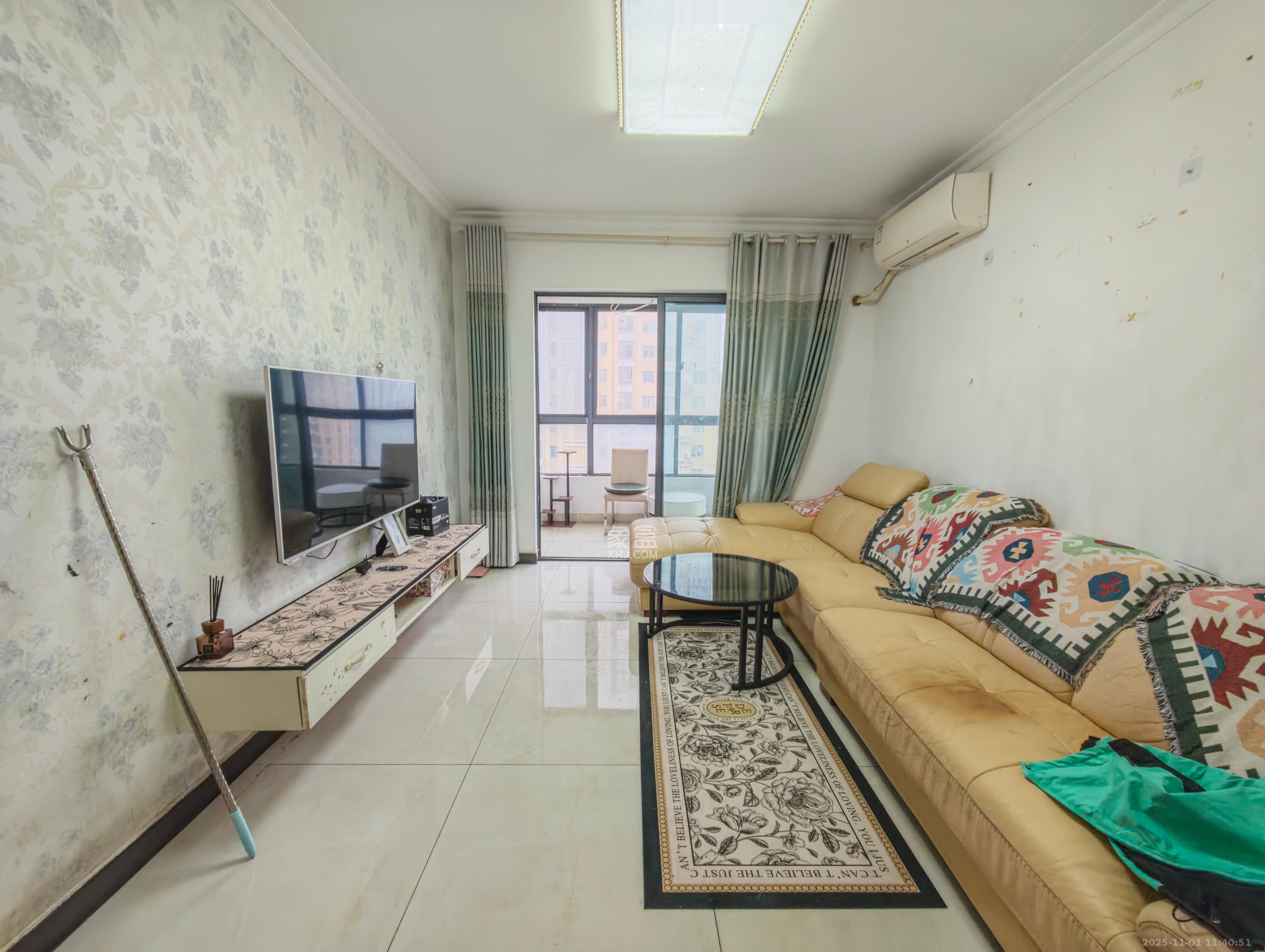 中国铁建国际城二期  2室2厅1卫    1600.0元/月