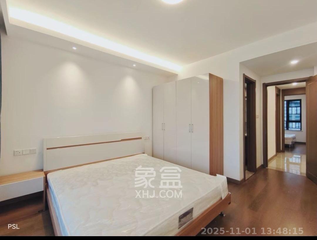 龙湖铂金中心(龙湖春江郦城) 3室2厅2卫 4500.0元/月 龙湖铂金中心(龙湖春江郦城) 3室2厅2卫 4500.0元/月室内图