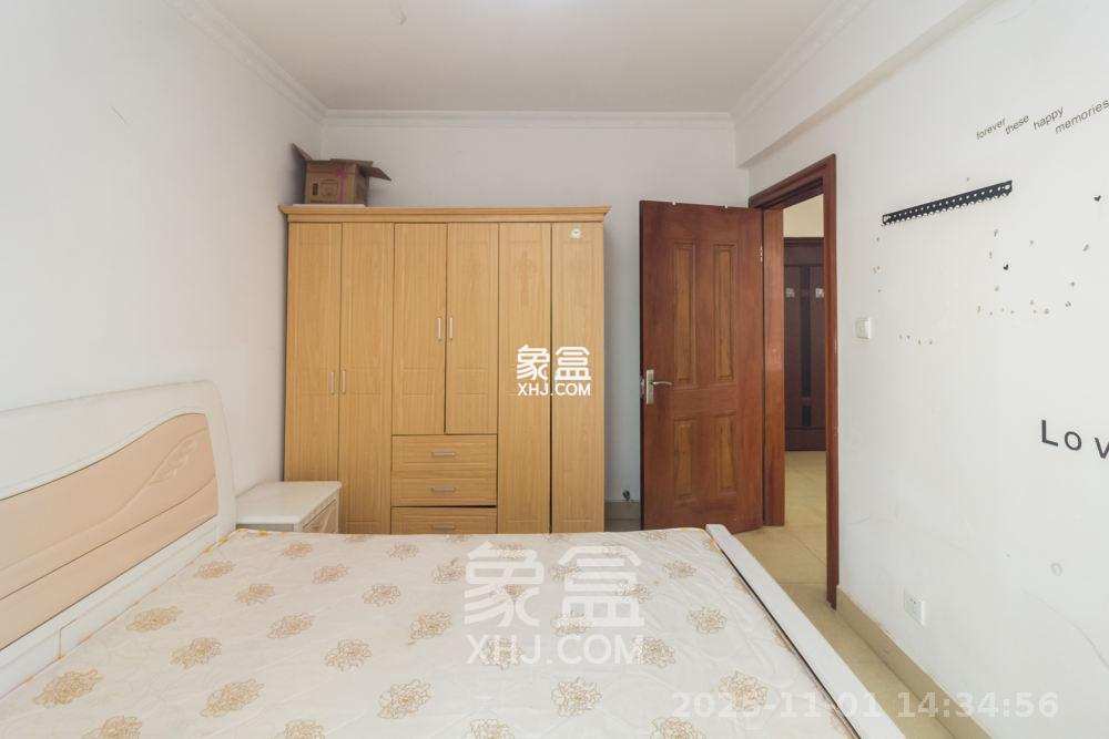 中国铁建国际城一期 1室1厅1卫 1400.0元/月 中国铁建国际城一期 1室1厅1卫 1400.0元/月室内图