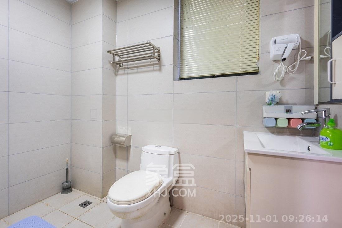 中天广场  2室1厅1卫    2800.0元/月 中天广场  2室1厅1卫    2800.0元/月室内图