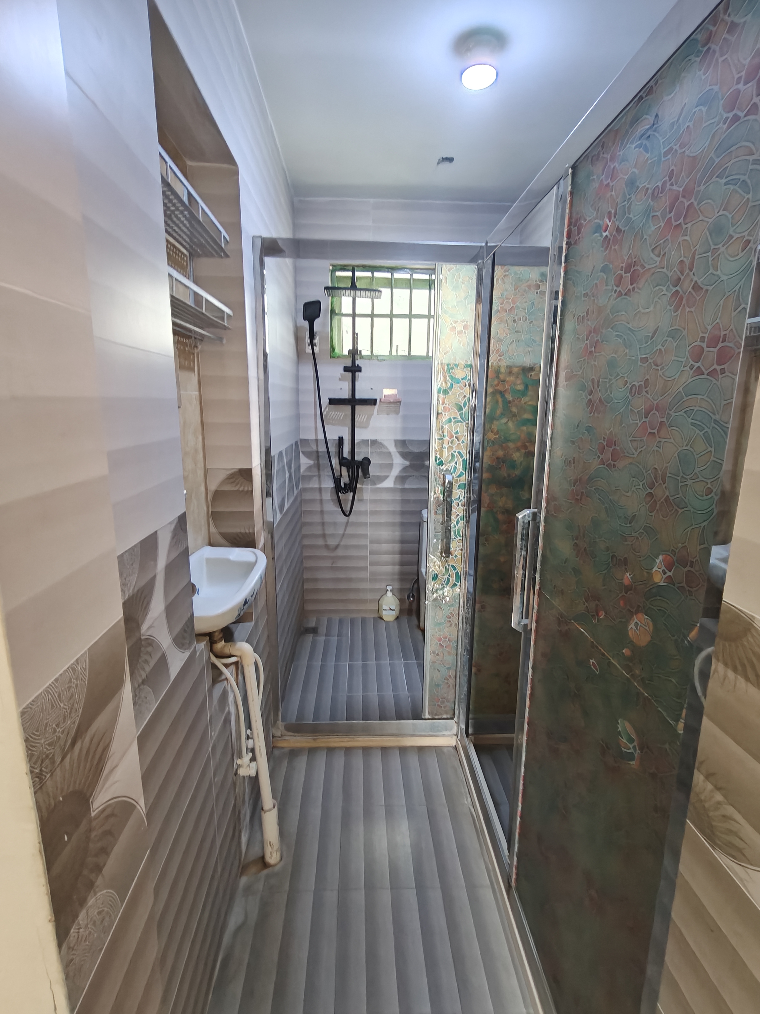 永升华府  2室2厅1卫    2400.0元/月室内图