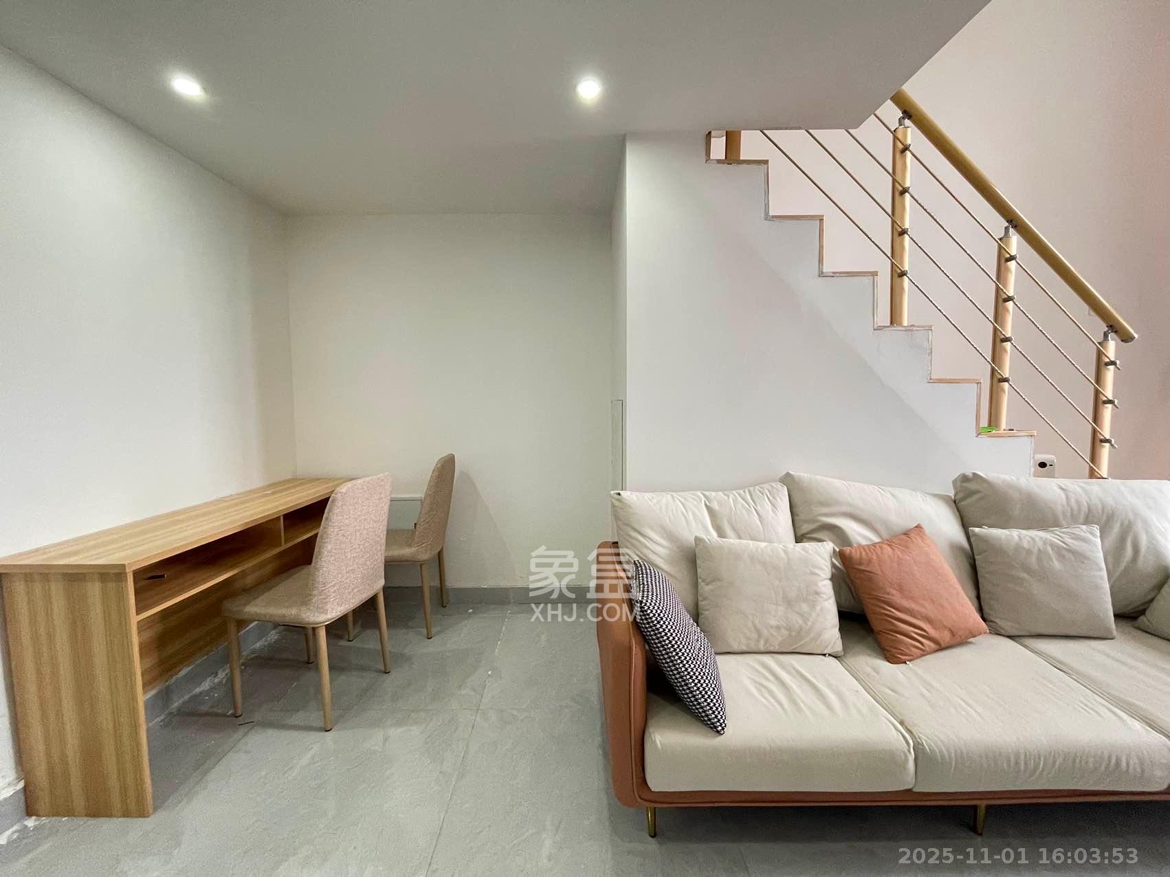 建发央玺(建发泱玺雅苑) 1室1厅1卫 2000.0元/月 建发央玺(建发泱玺雅苑) 1室1厅1卫 2000.0元/月室内图