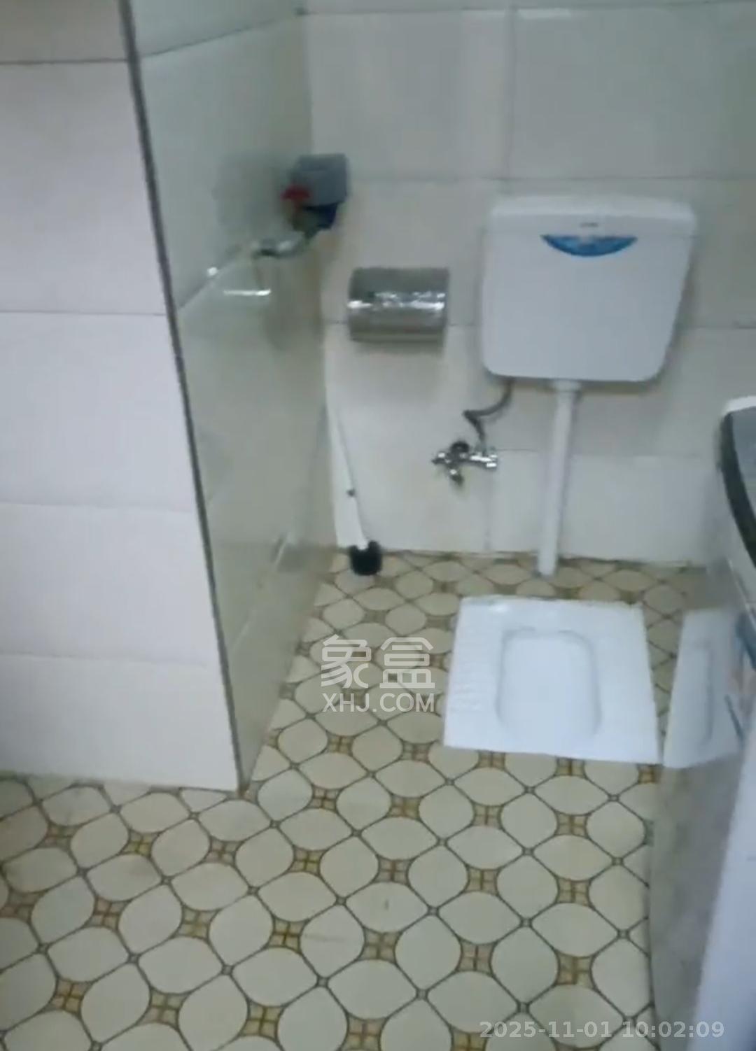 东方航标  1室1厅1卫    1200.0元/月室内图