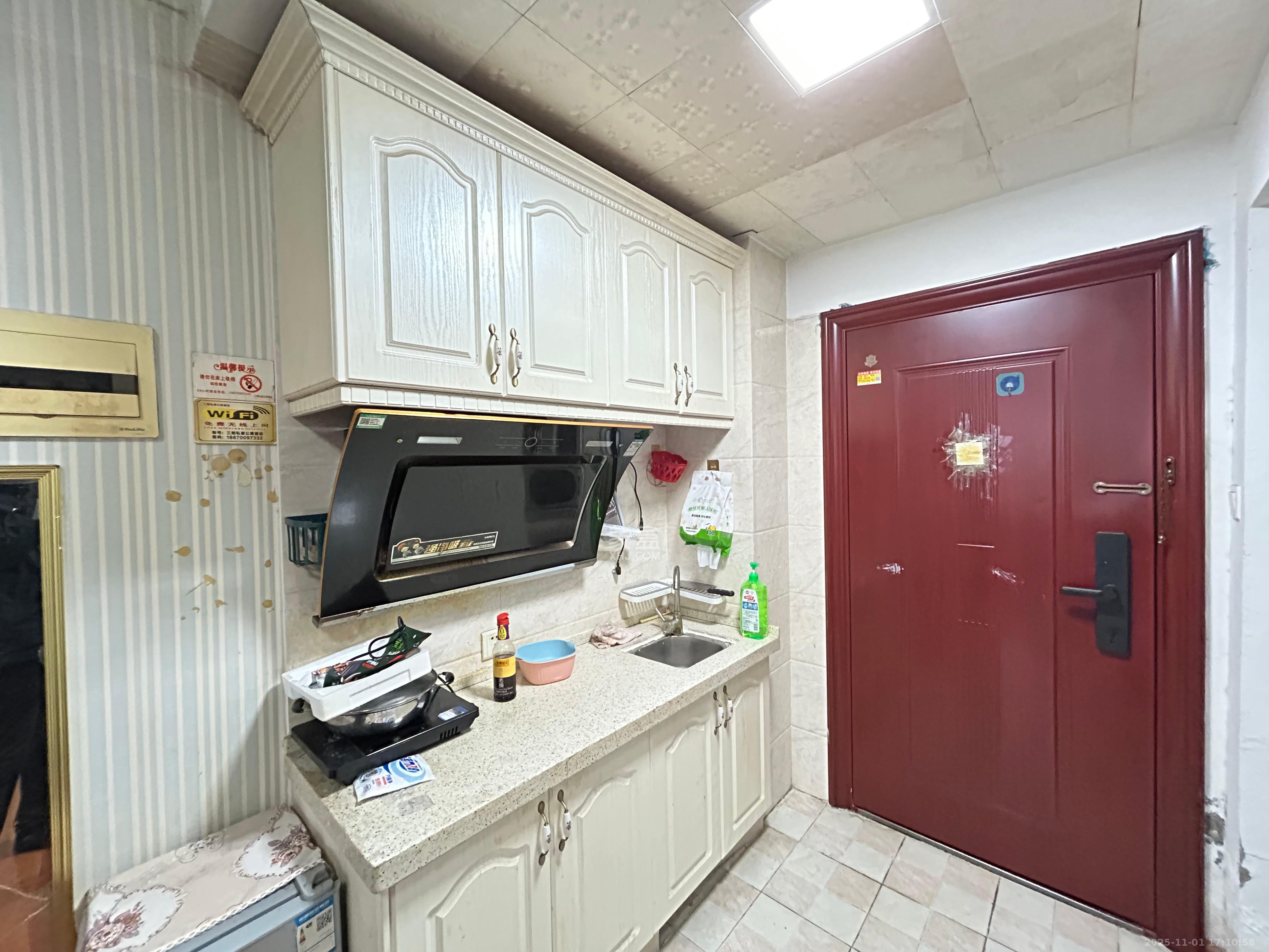 嘉汇公馆  1室1厅1卫    1400.0元/月室内图