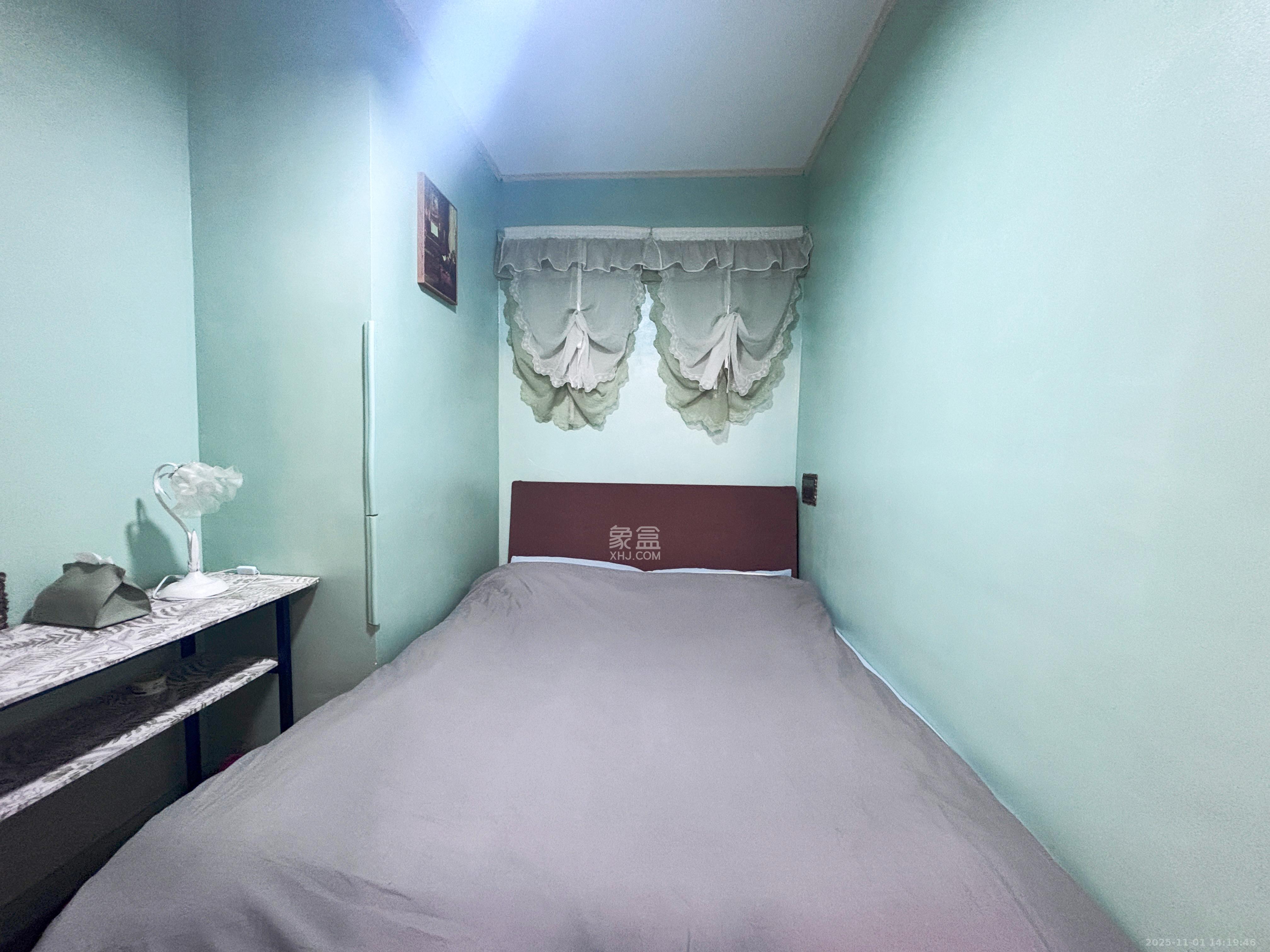 东一国际  2室2厅1卫    3200.0元/月室内图