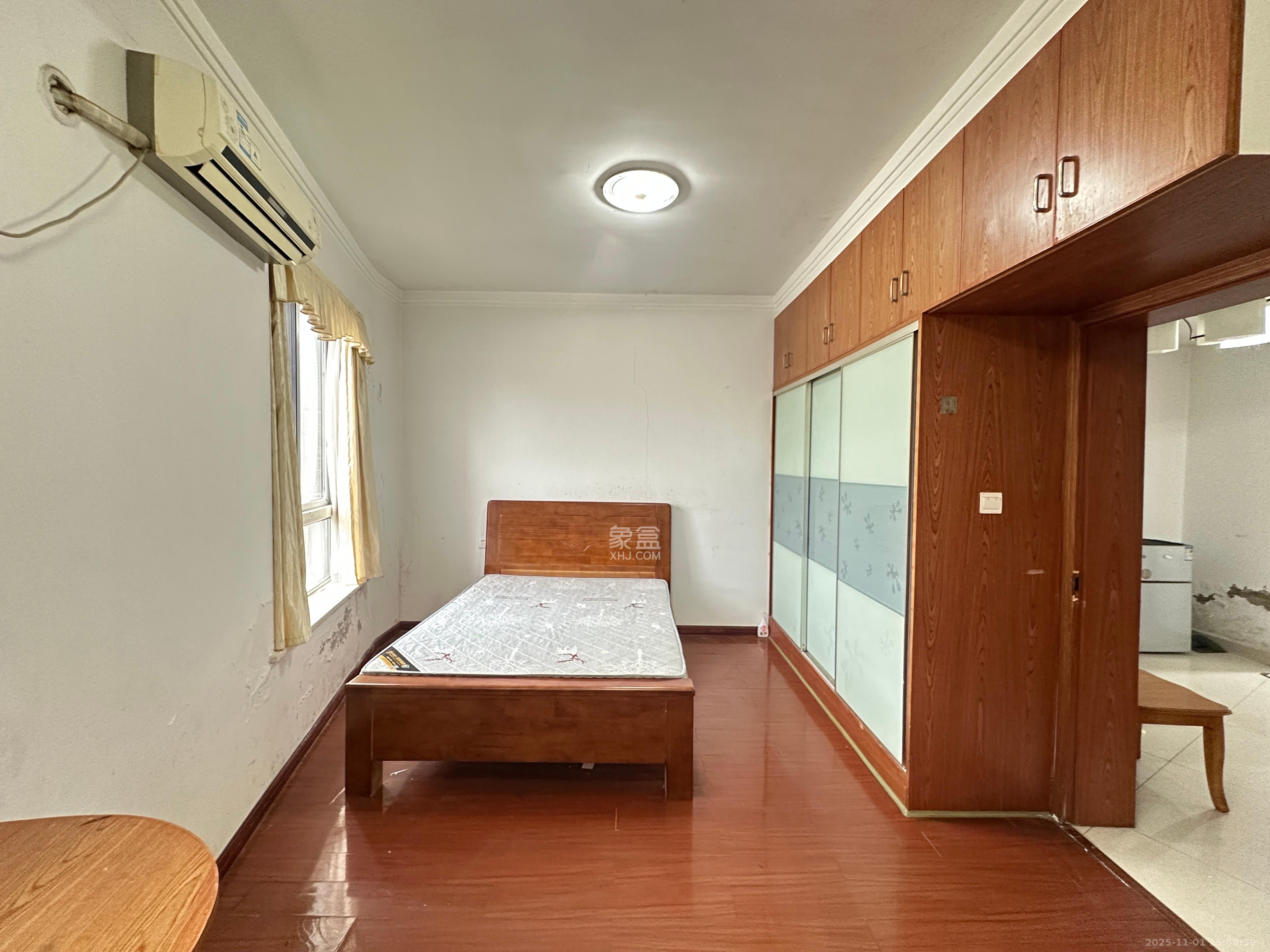 爱琴海岸  2室2厅1卫    1400.0元/月室内图