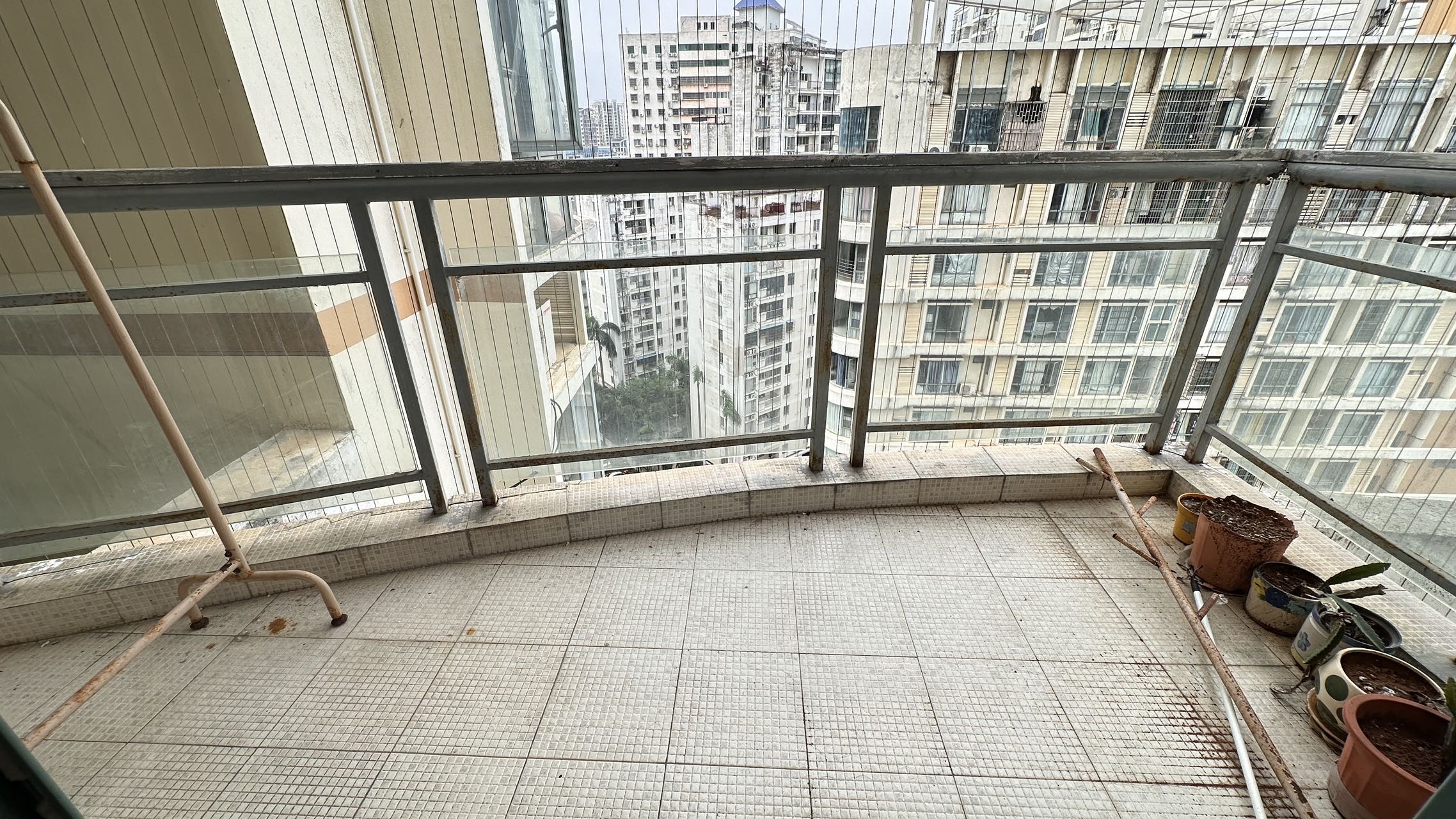 祥阁深蓝湾  2室1厅1卫    2100.0元/月室内图