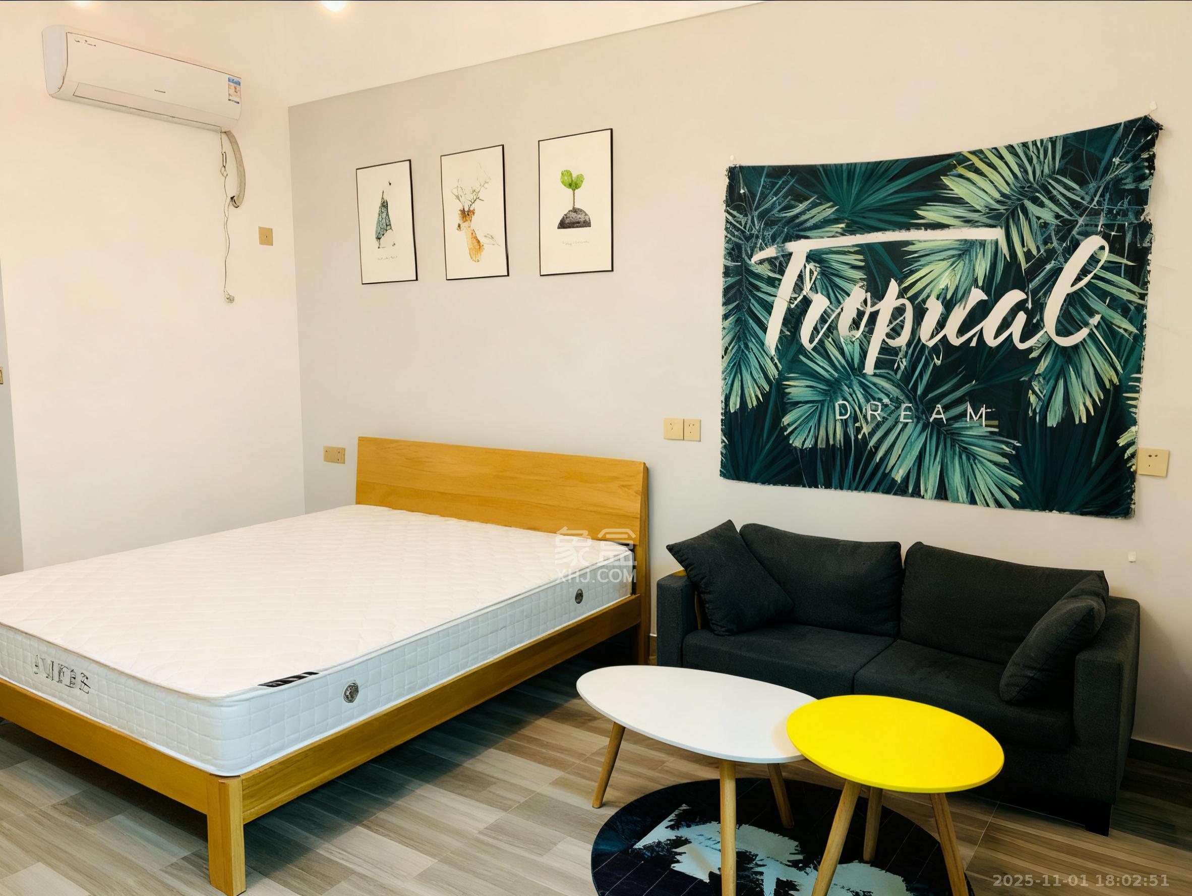 新世界广场  1室1厅1卫    1500.0元/月室内图