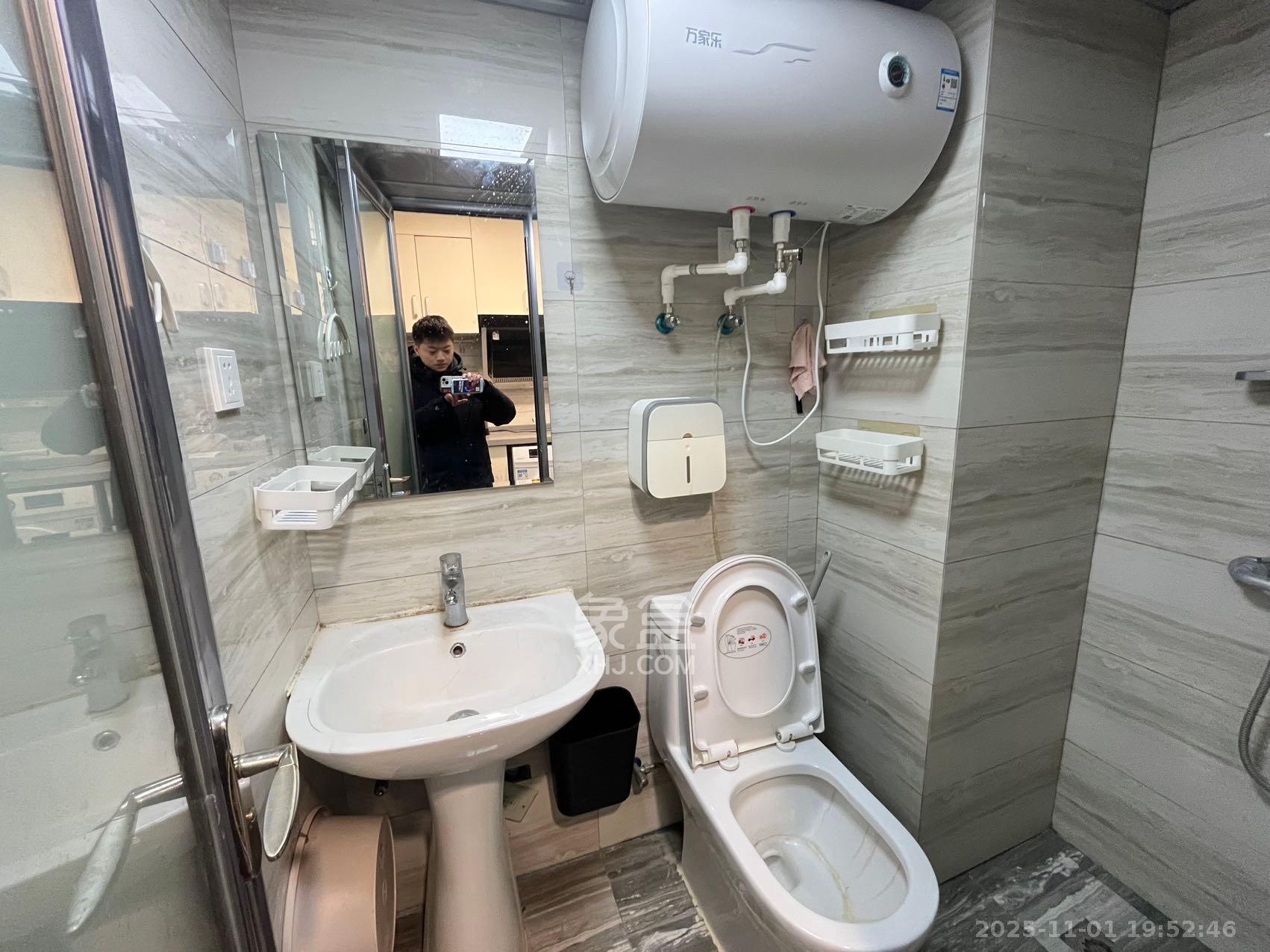 拿铁空间  1室1厅1卫    1200.0元/月室内图