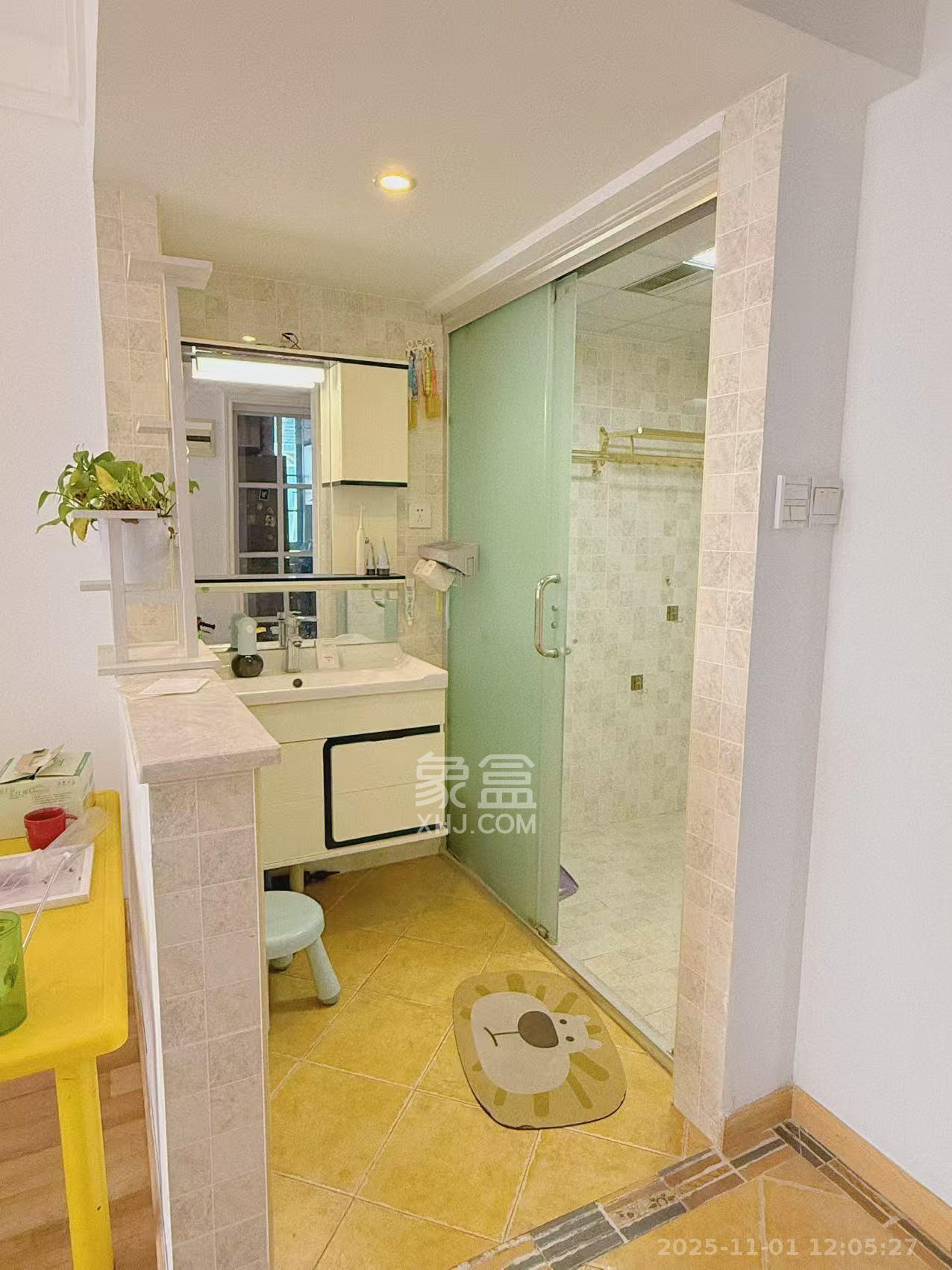 协信星澜汇  3室2厅1卫    3000.0元/月室内图