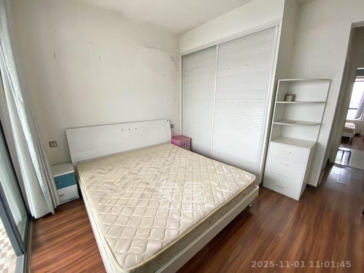 钱隆首府(福晟御园) 3室1厅1卫 3100.0元/月 钱隆首府(福晟御园) 3室1厅1卫 3100.0元/月室内图