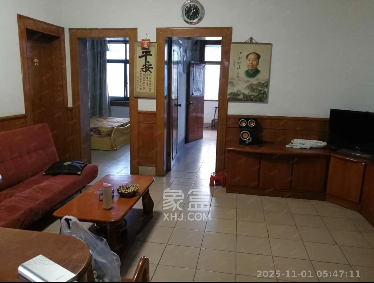 阿弥岭一二片  2室1厅1卫    1300.0元/月室内图