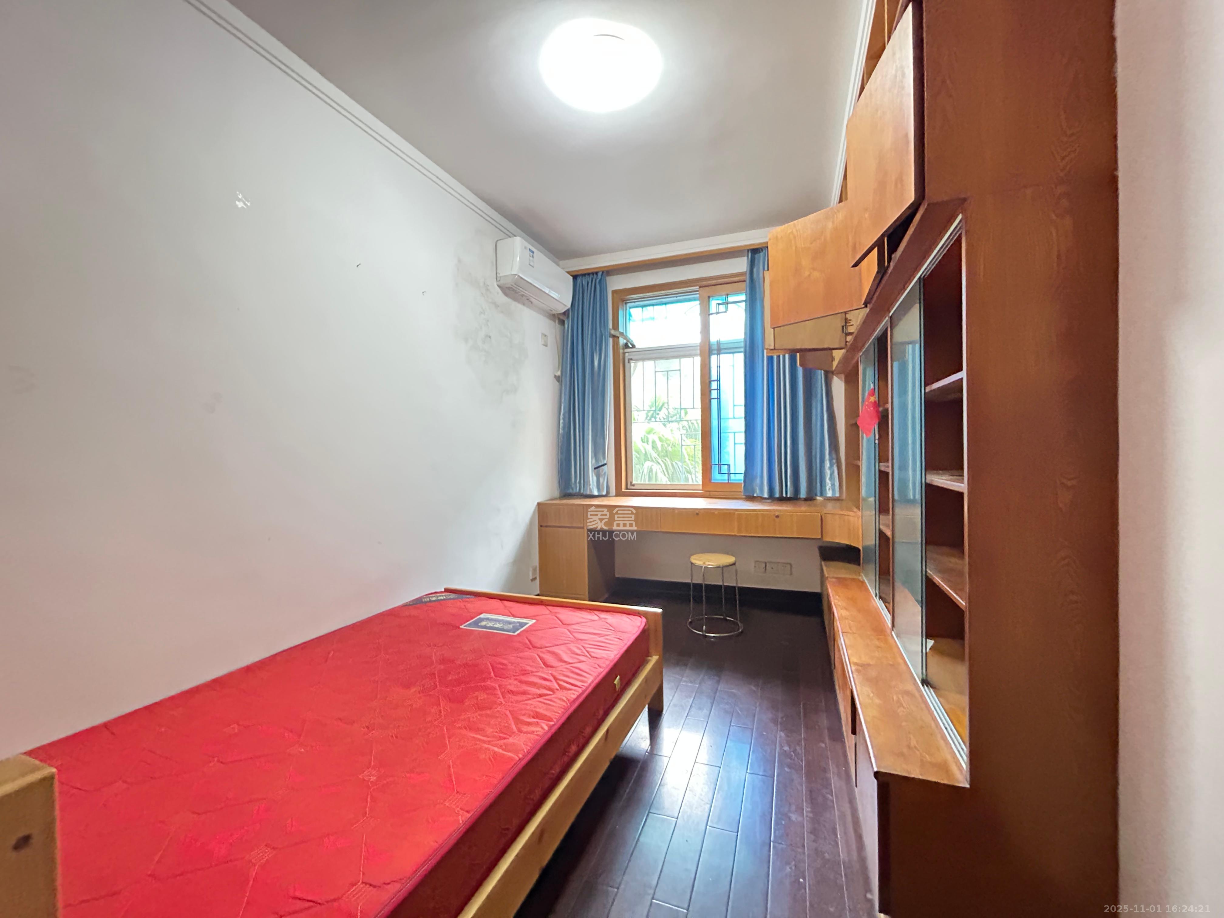 创远花园  4室2厅2卫    3600.0元/月 创远花园  4室2厅2卫    3600.0元/月室内图