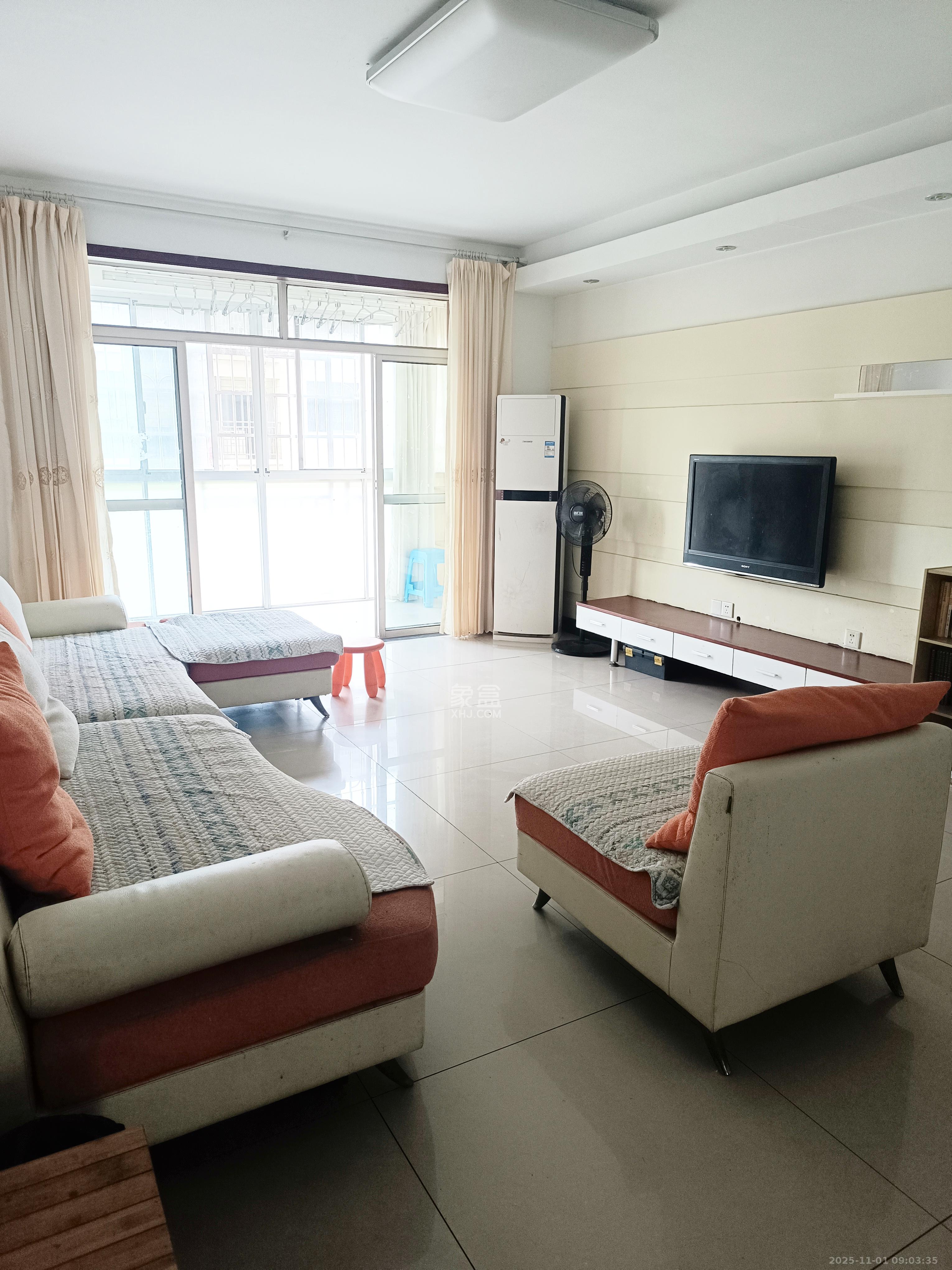 柠檬丽都  2室1厅1卫    2000.0元/月