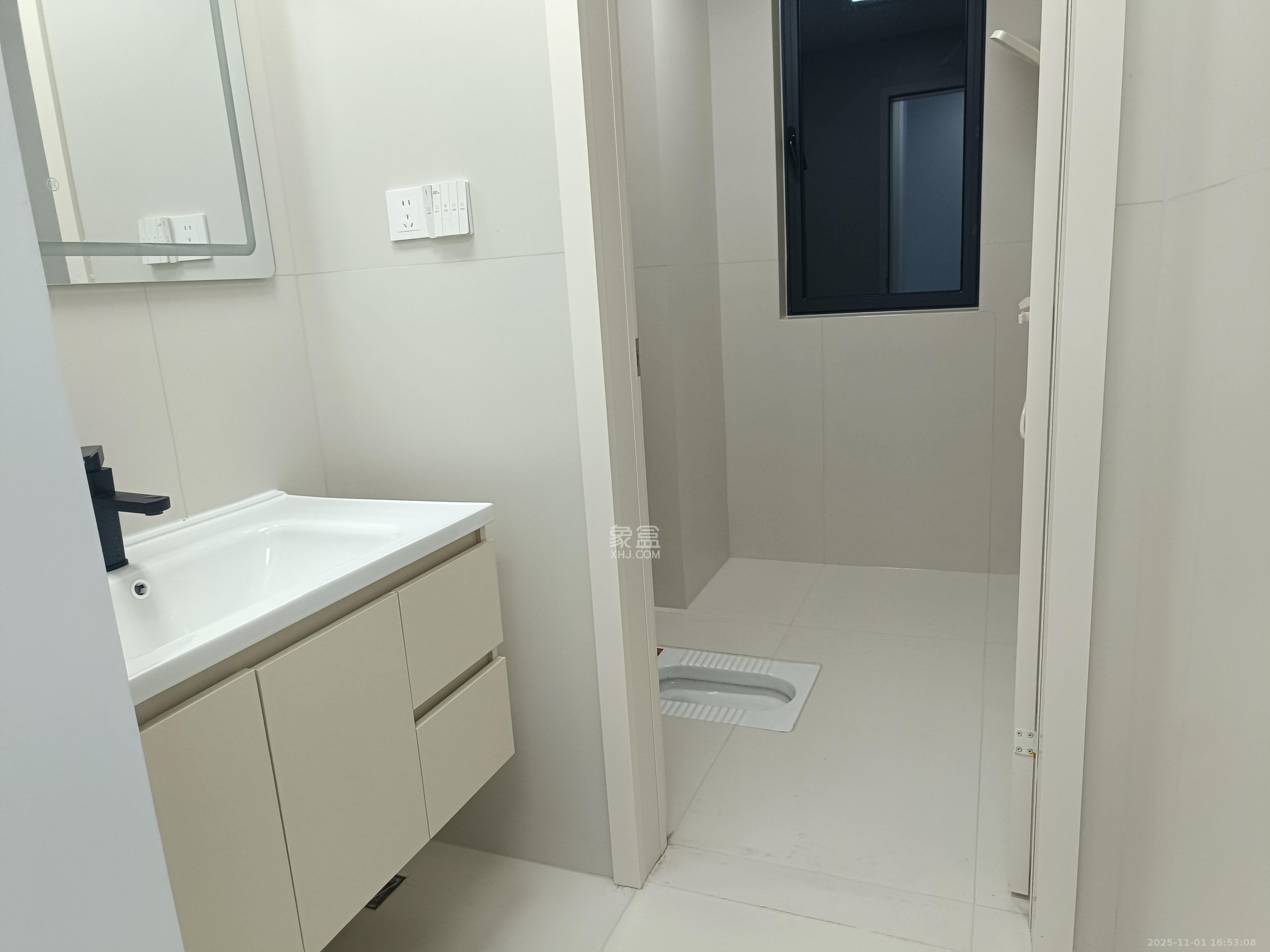 融创会展上东区 3室2厅2卫 1850.0元/月 融创会展上东区 3室2厅2卫 1850.0元/月室内图