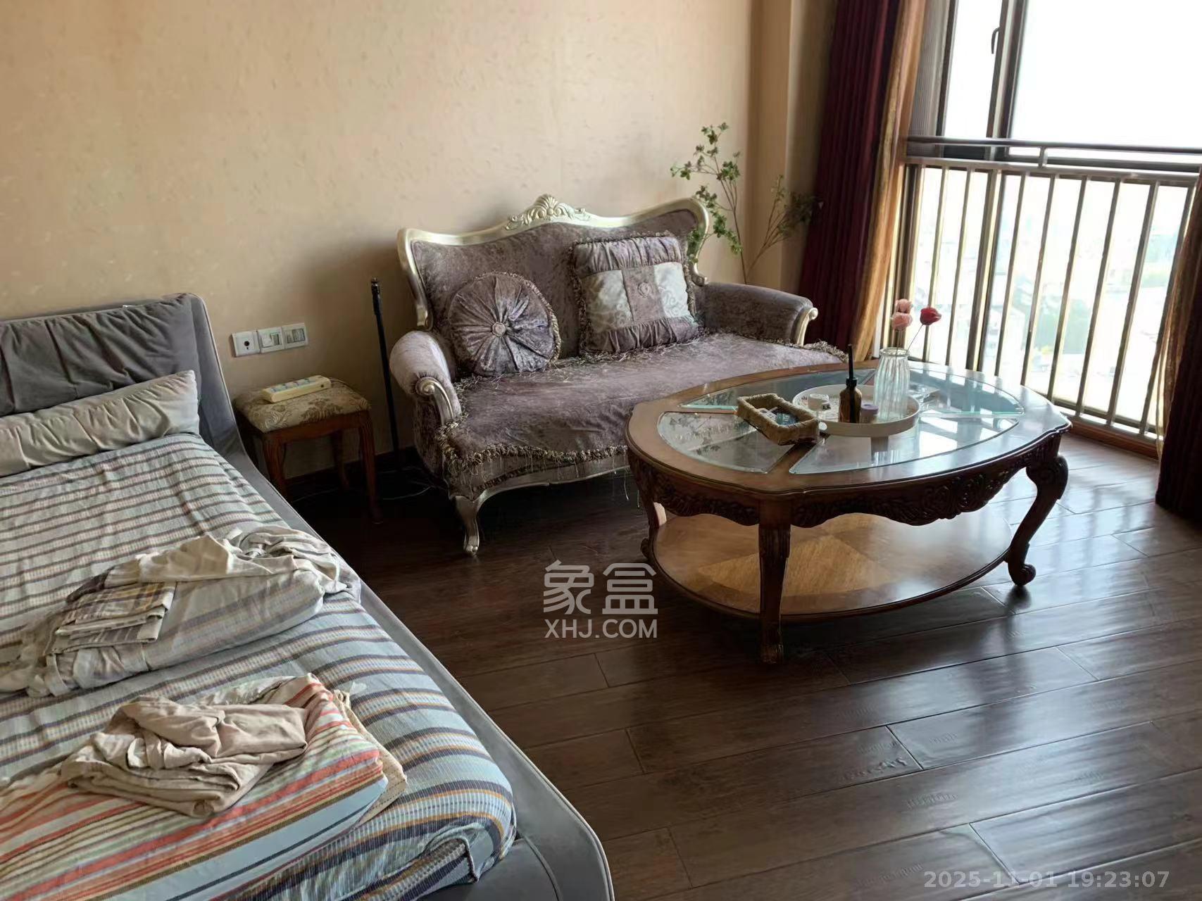 铂宫 1室1厅1卫 2200.0元/月 铂宫 1室1厅1卫 2200.0元/月室内图