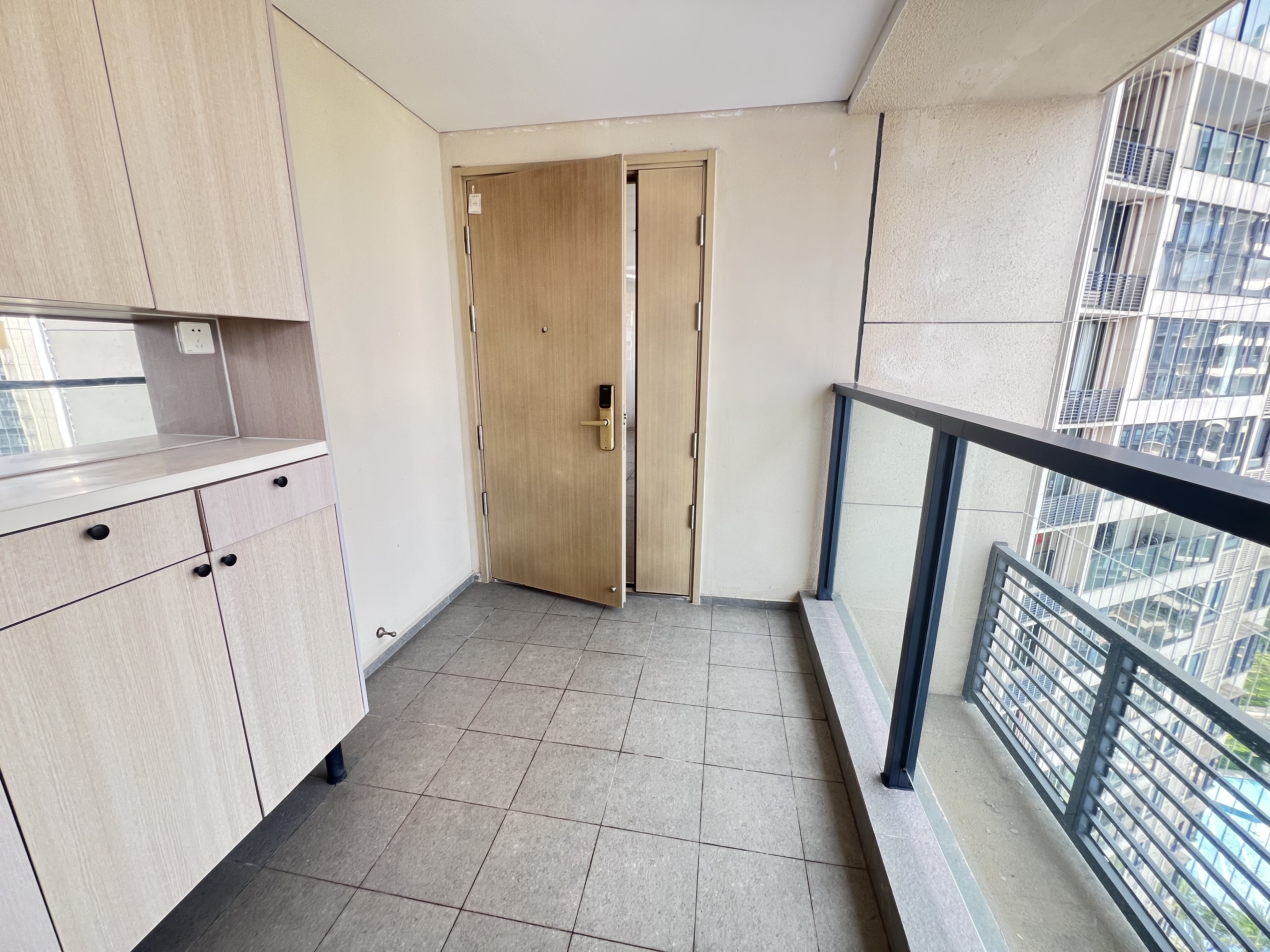 华润中心二期东悦府  4室2厅2卫    10000.0元/月室内图