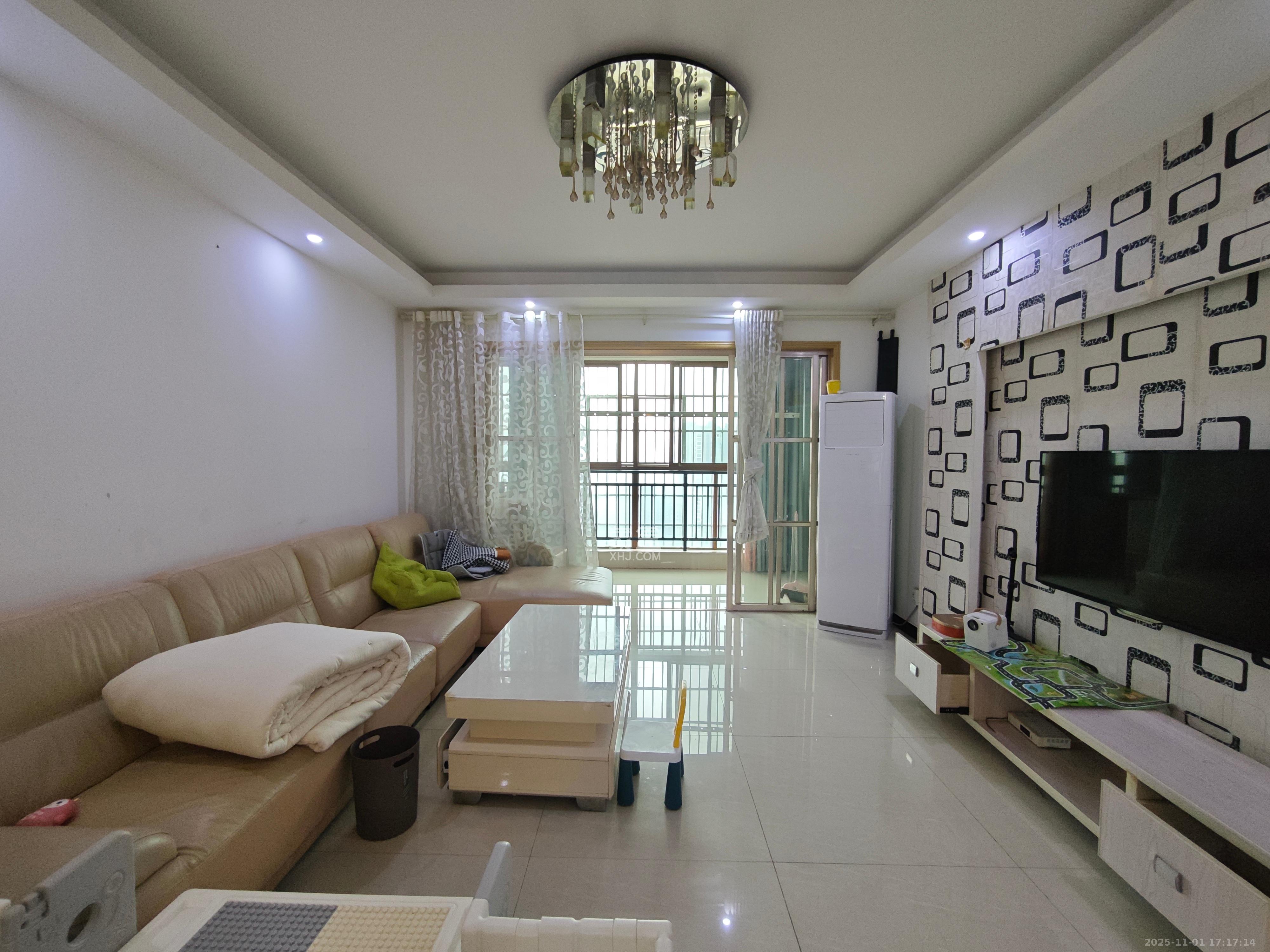 锑都家园 2室2厅1卫 1600.0元/月 锑都家园 2室2厅1卫 1600.0元/月室内图