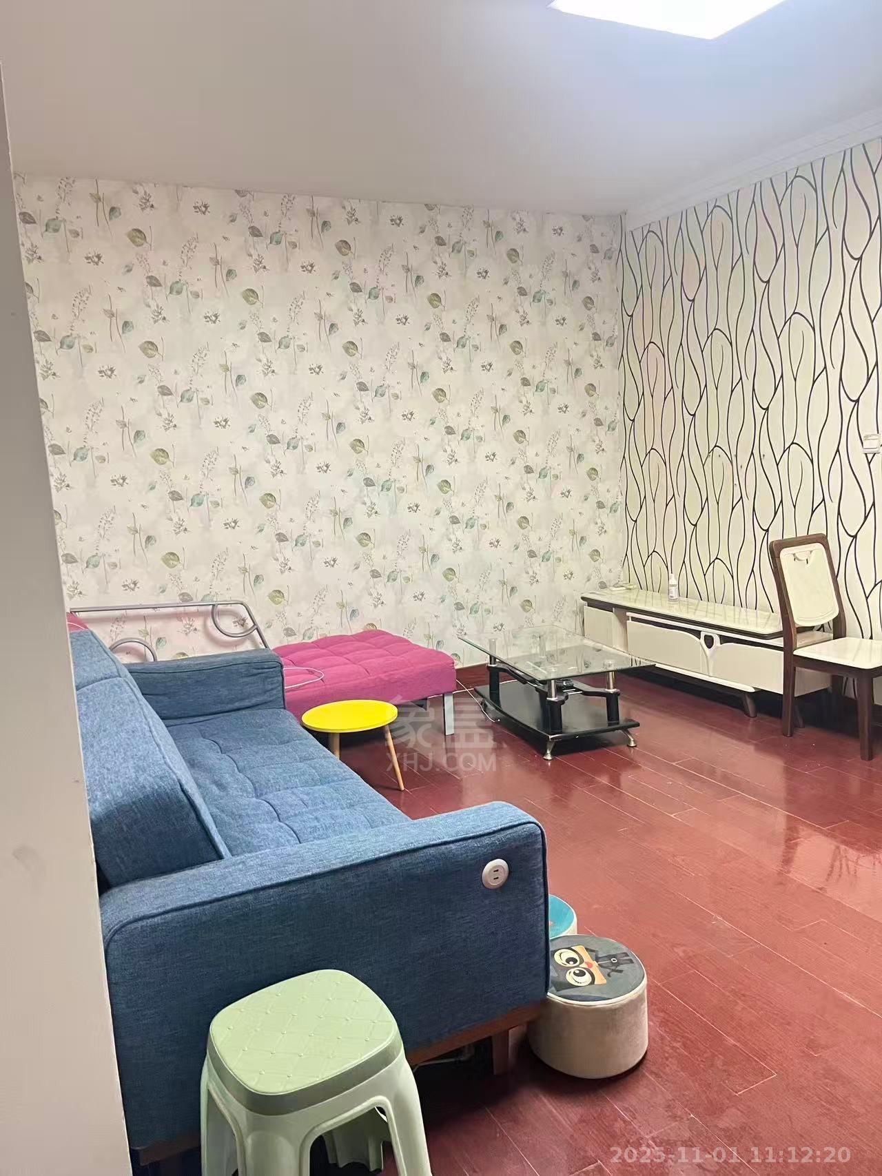 翡翠园 3室2厅1卫 1000.0元/月 翡翠园 3室2厅1卫 1000.0元/月室内图