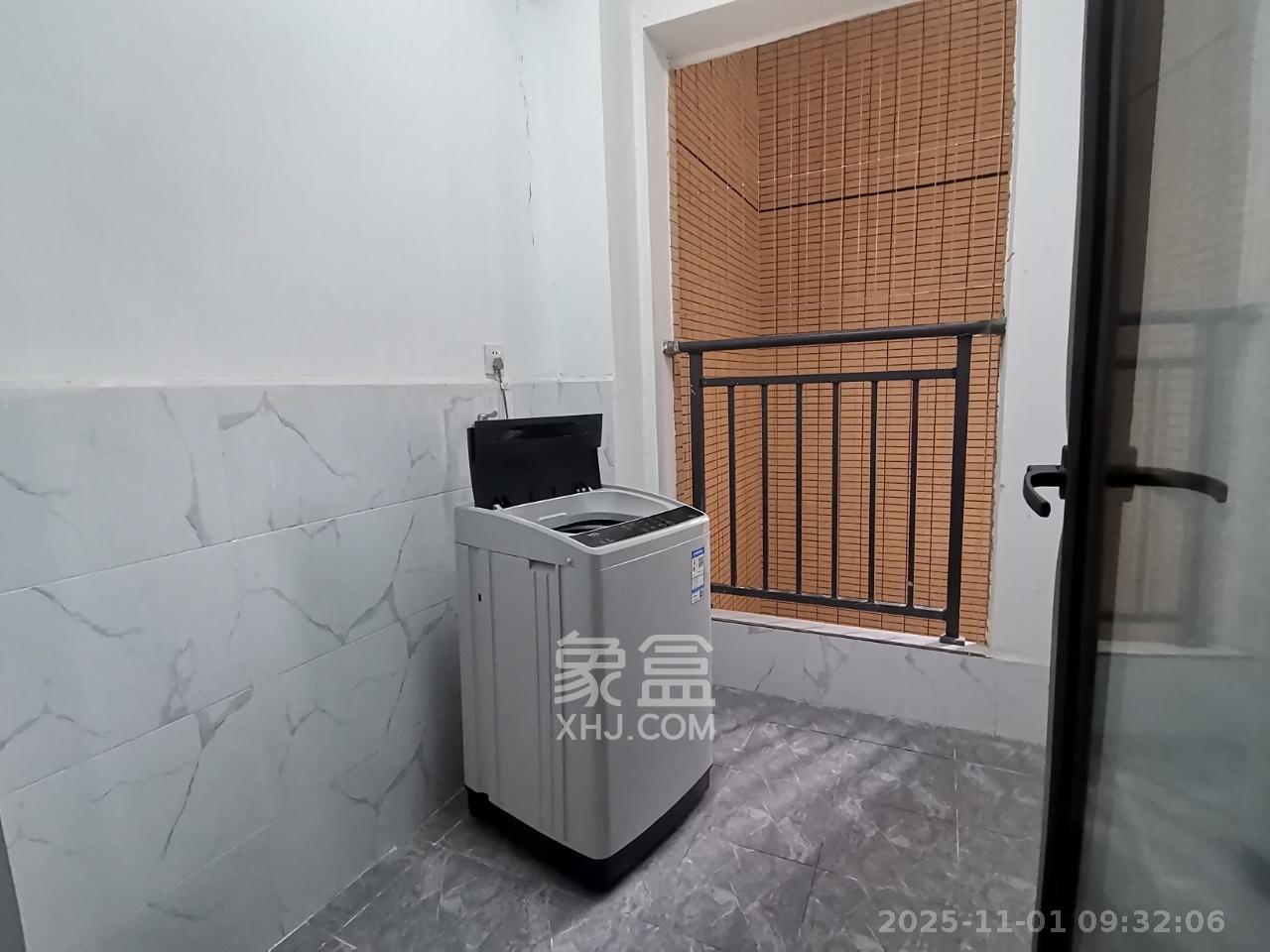 牛力家园  3室1厅1卫    1800.0元/月 牛力家园  3室1厅1卫    1800.0元/月室内图