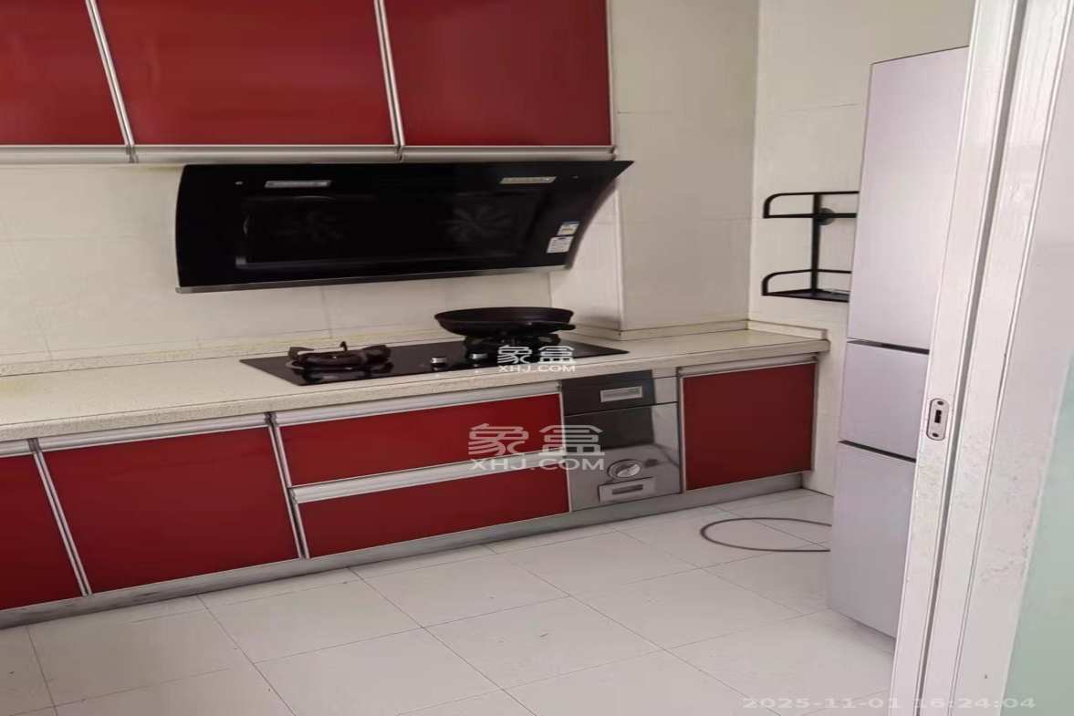 尚东紫郡 3室2厅1卫 2500.0元/月 尚东紫郡 3室2厅1卫 2500.0元/月室内图