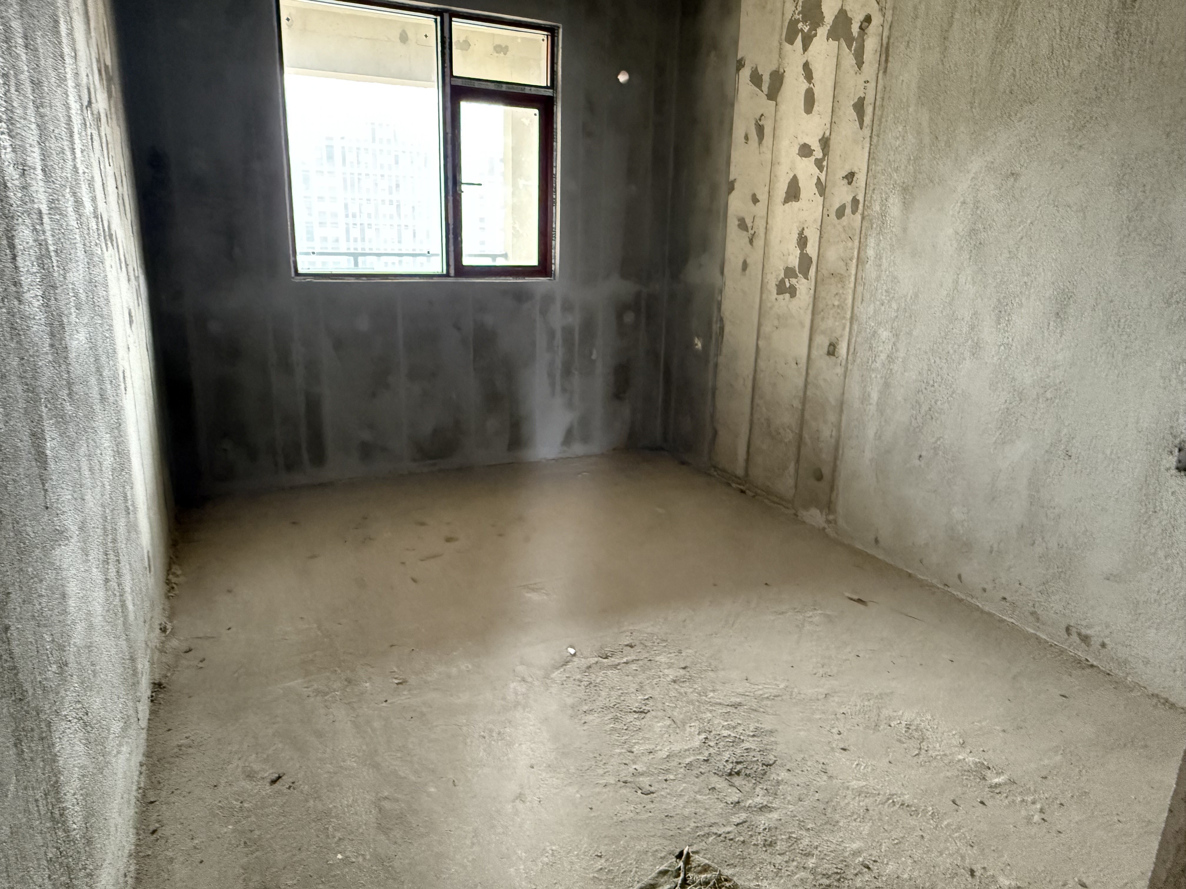 吉大汉珠山府 5室2厅2卫 112.0万 吉大汉珠山府 5室2厅2卫 112.0万客厅