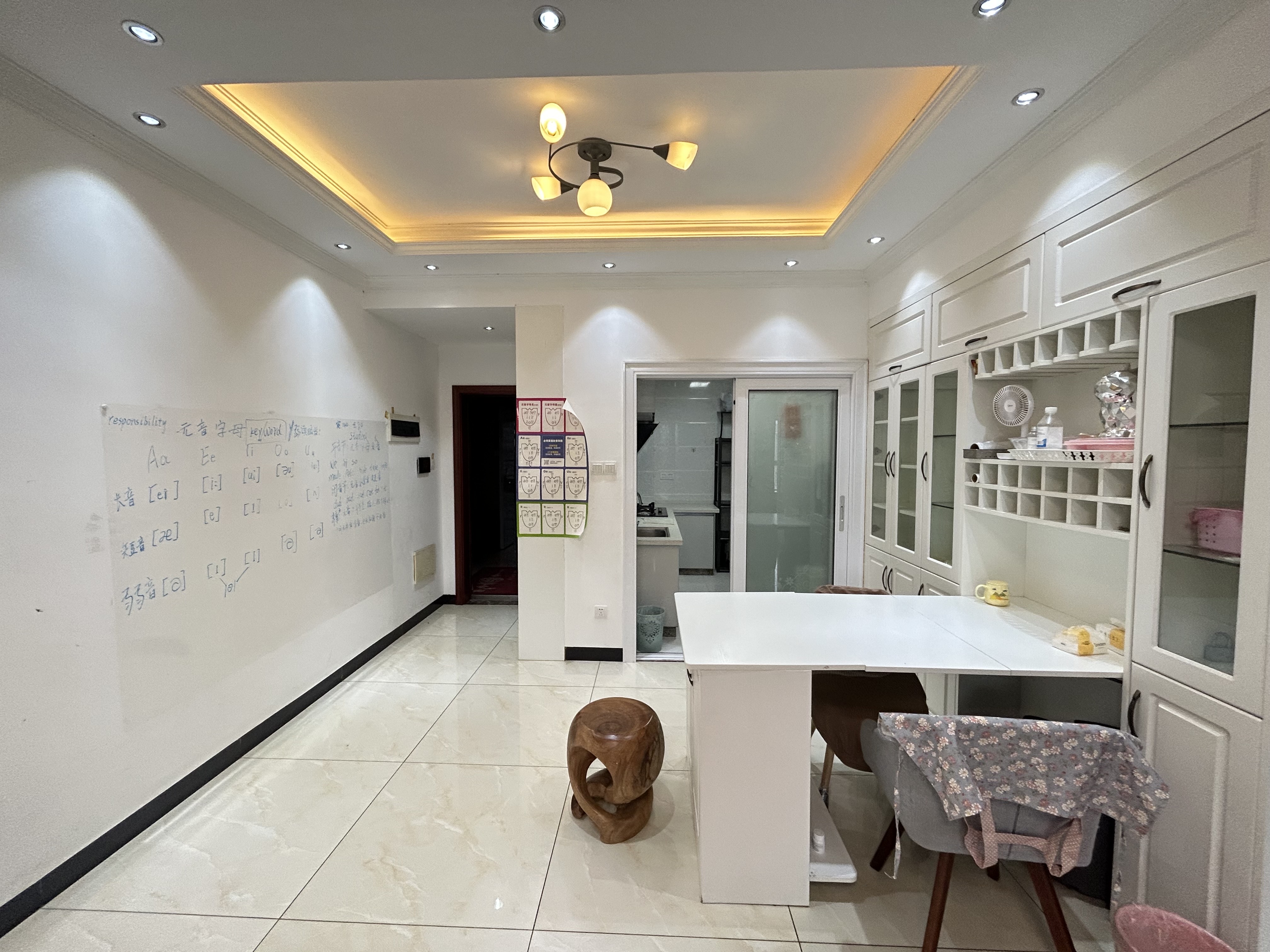 中天鹭鸶湾一期 1室0厅0卫 2000.0元/月 中天鹭鸶湾一期 1室0厅0卫 2000.0元/月室内图