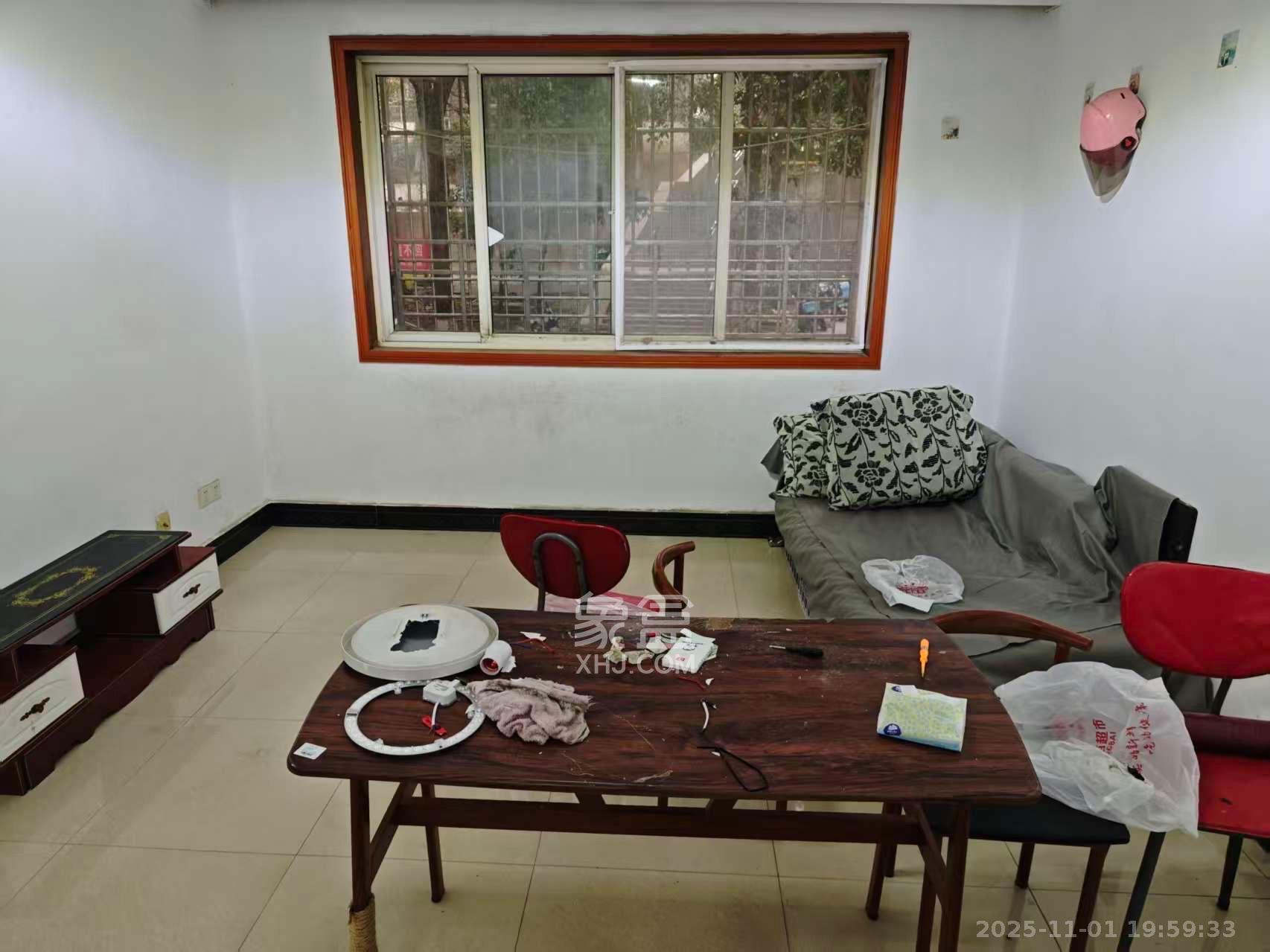 枫林美景 2室1厅1卫 1800.0元/月 枫林美景 2室1厅1卫 1800.0元/月室内图