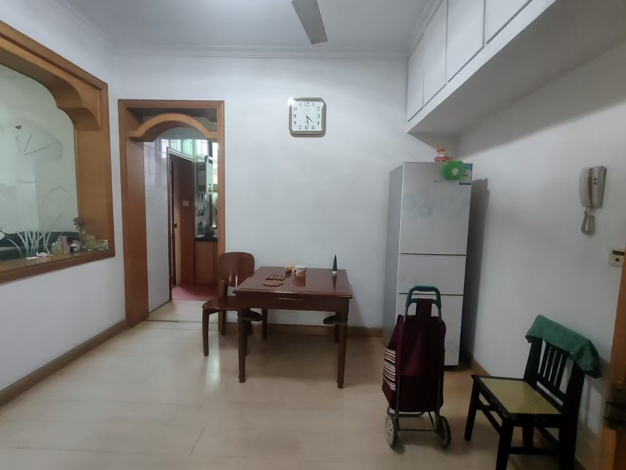 农业银行家属区 3室2厅1卫 25.8万 农业银行家属区 3室2厅1卫 25.8万室内图