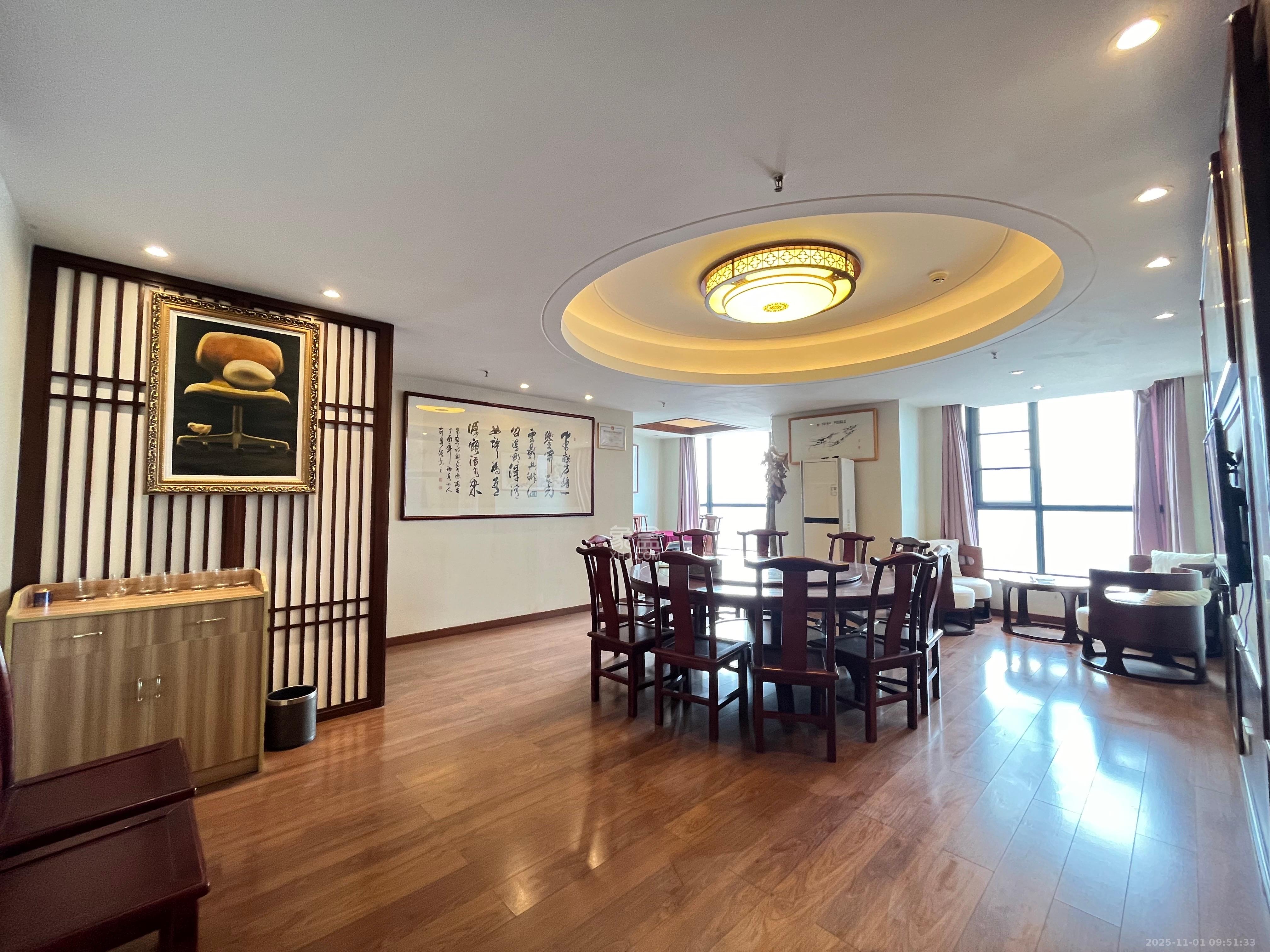 佳兴国际汇  1室2厅1卫    1800.0元/月室内图