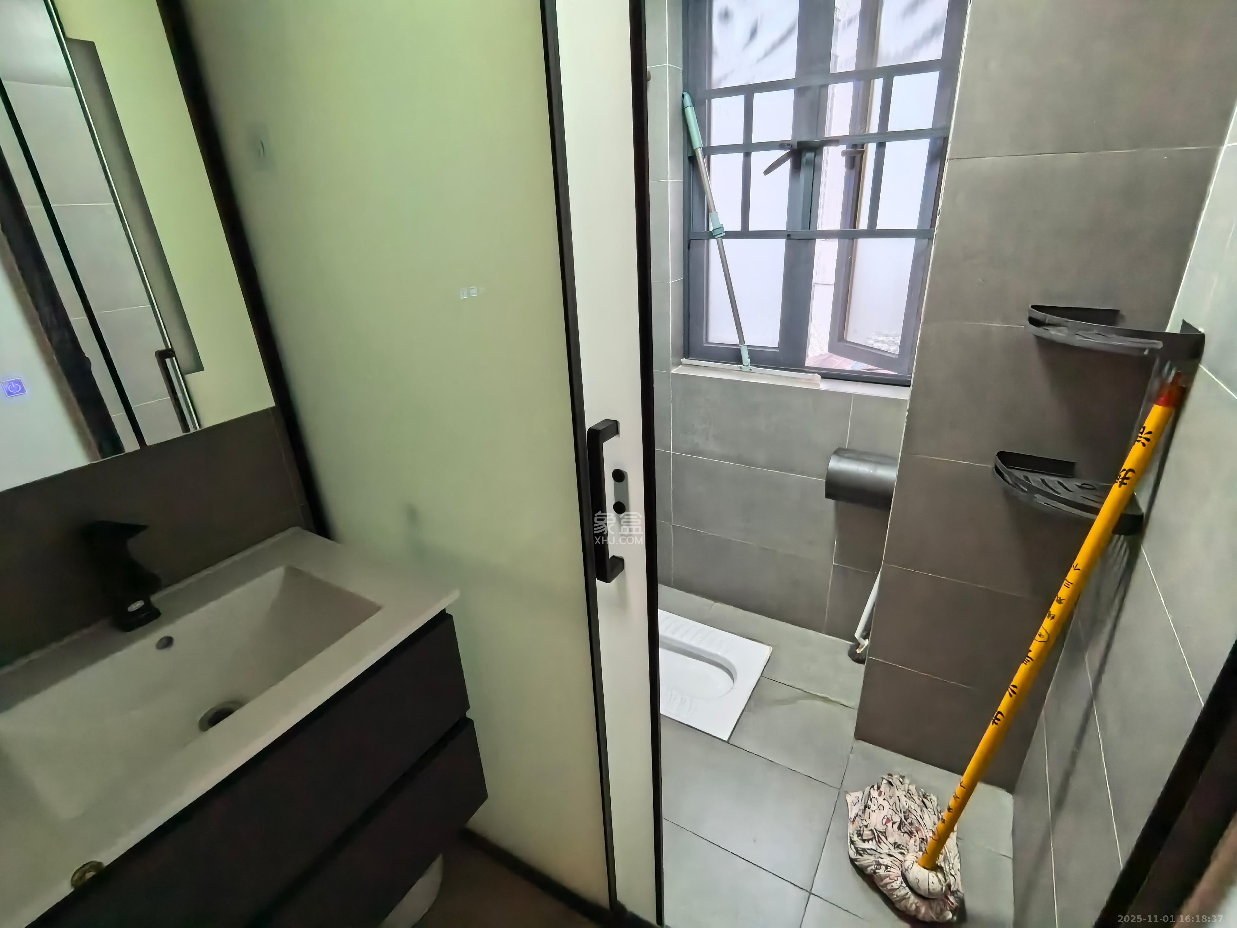 韭菜园嘉苑 2室1厅1卫 3000.0元/月 韭菜园嘉苑 2室1厅1卫 3000.0元/月室内图