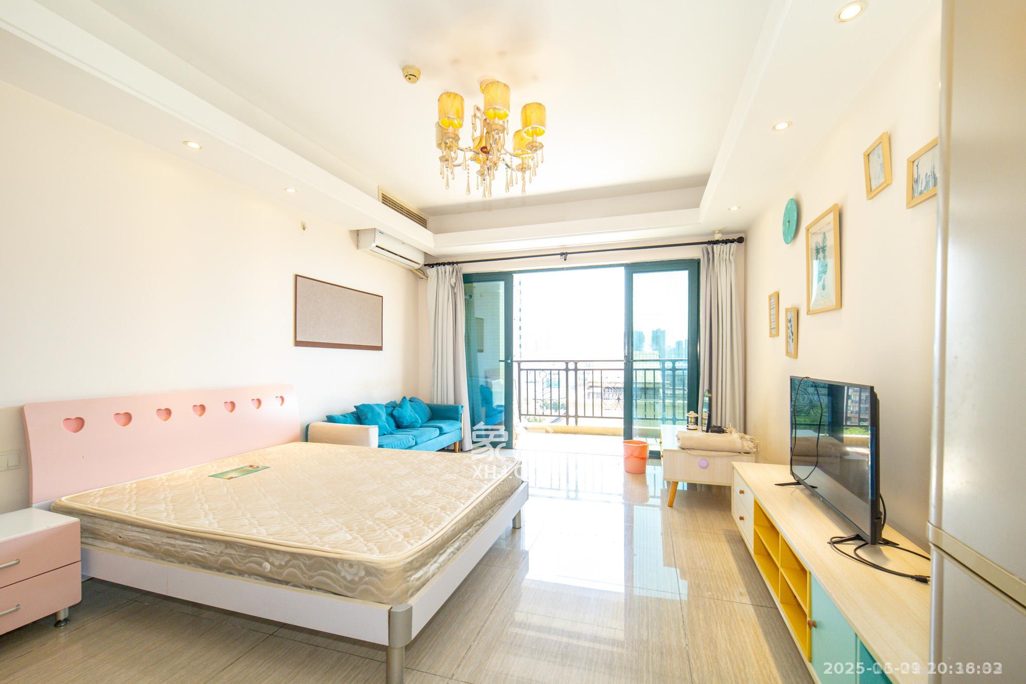 恒大翡翠华庭  1室1厅1卫    1400.0元/月室内图