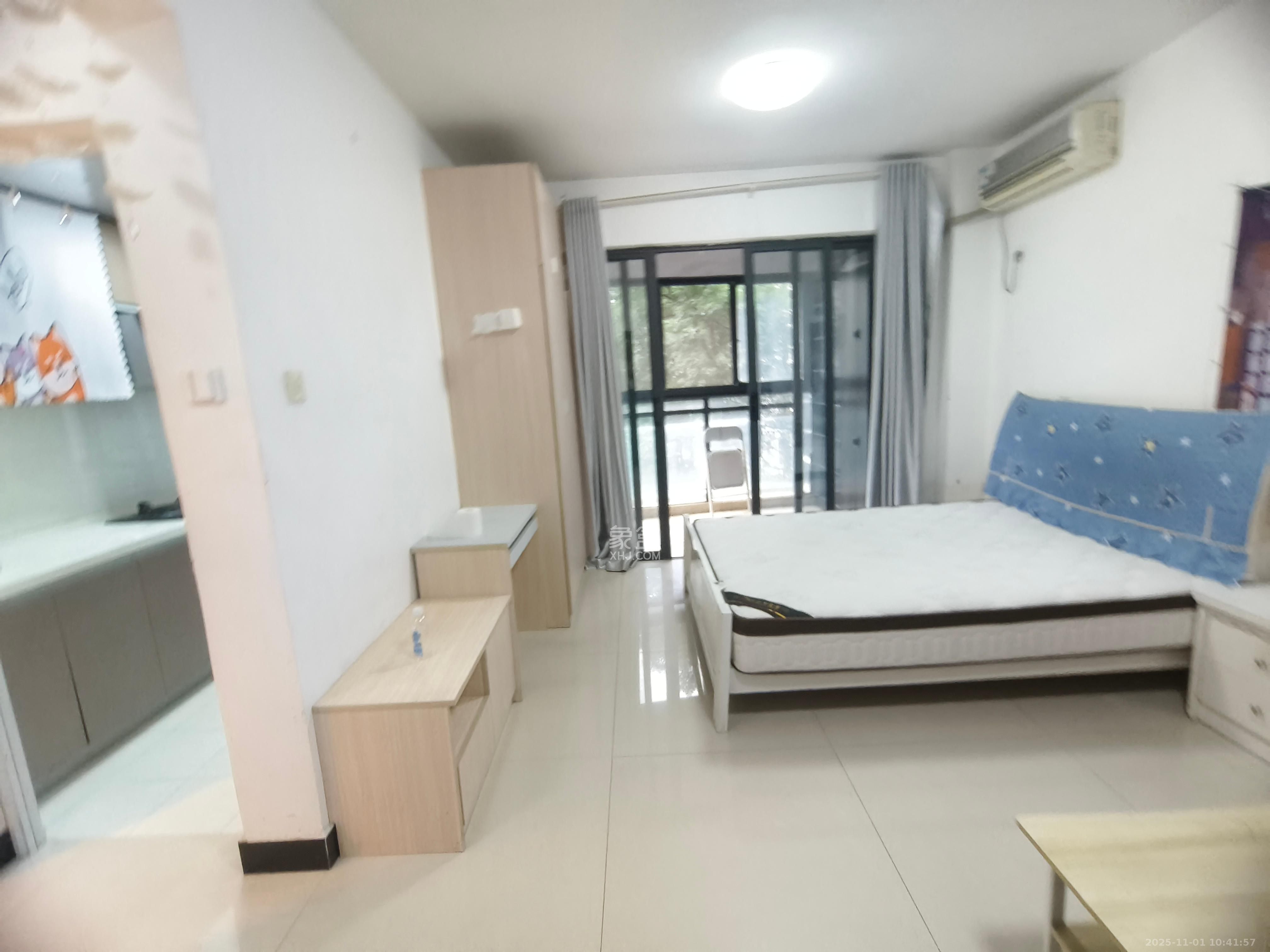 西城龙庭  1室1厅1卫    1500.0元/月 西城龙庭  1室1厅1卫    1500.0元/月室内图