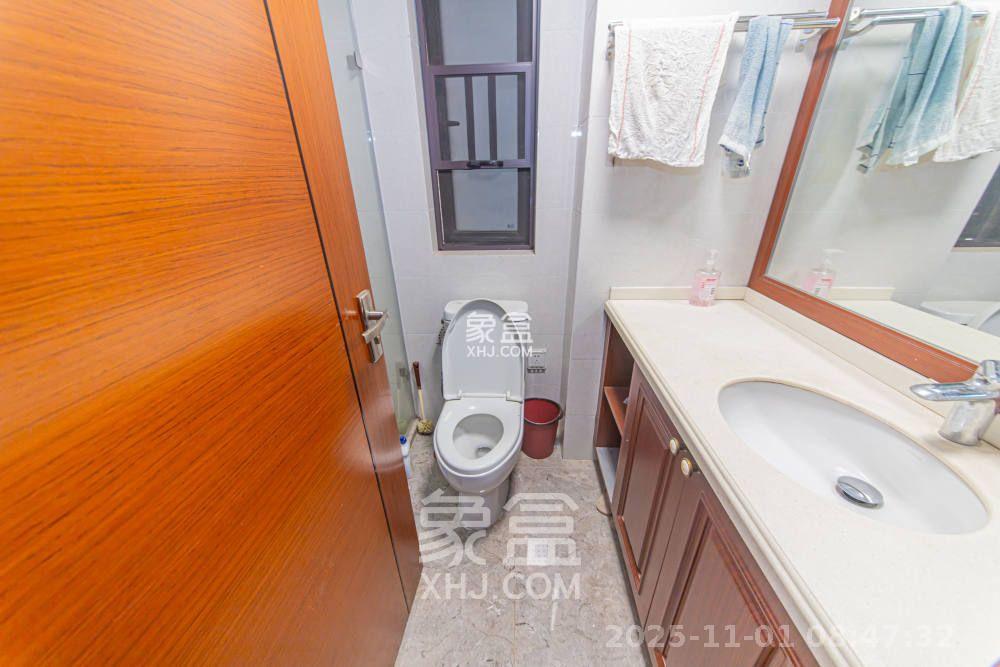 中海新城熙岸(中信新城五期)  3室2厅2卫    2500.0元/月 中海新城熙岸(中信新城五期)  3室2厅2卫    2500.0元/月室内图