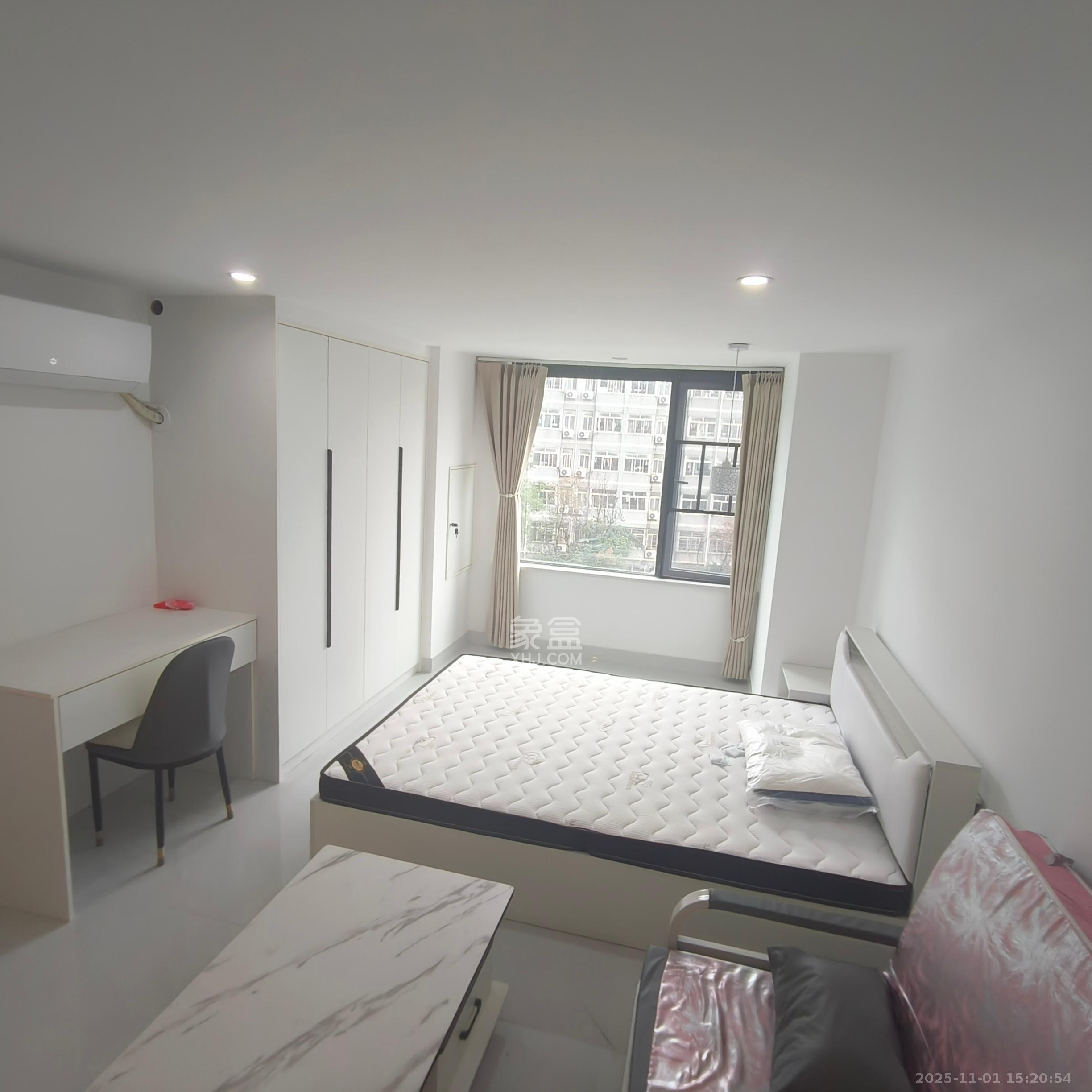 梅溪悦章  1室0厅0卫    1500.0元/月