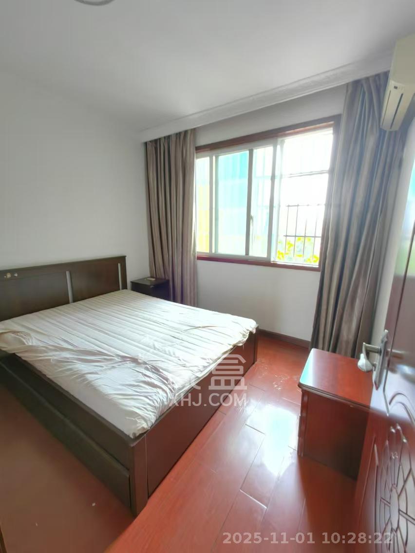 麓谷锦和园 3室2厅1卫 2200.0元/月 麓谷锦和园 3室2厅1卫 2200.0元/月室内图