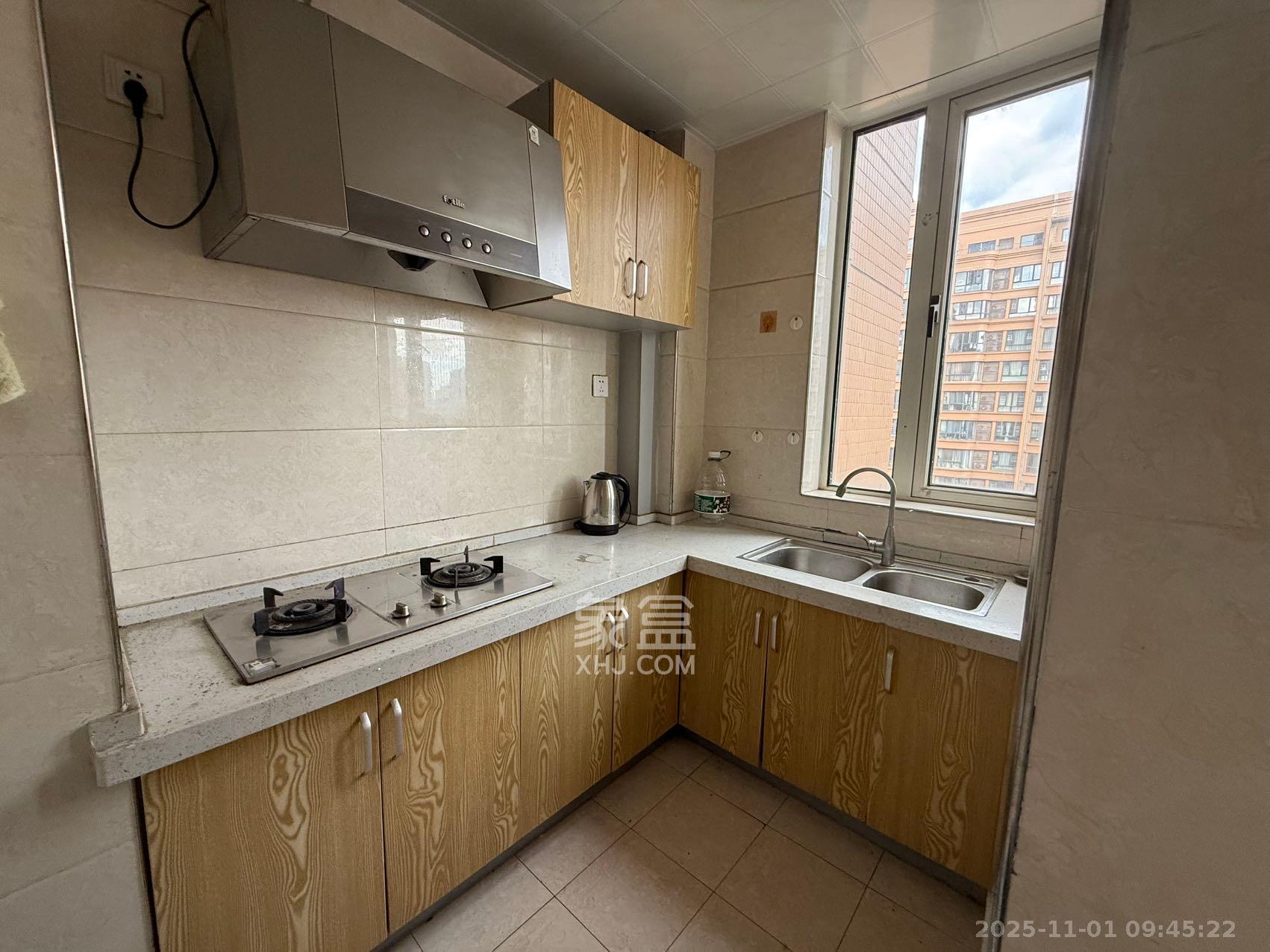 五矿万境水岸三期  2室1厅1卫    2000.0元/月室内图